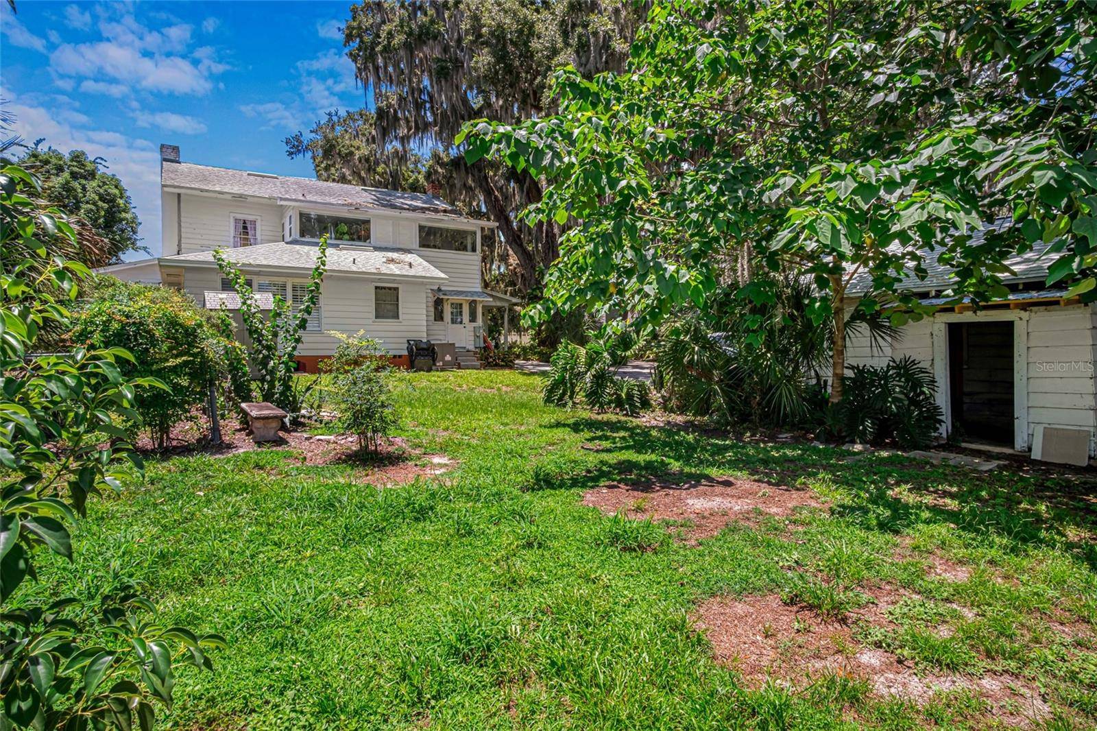 102 PALMORA BLVD, Leesburg, FL 34748