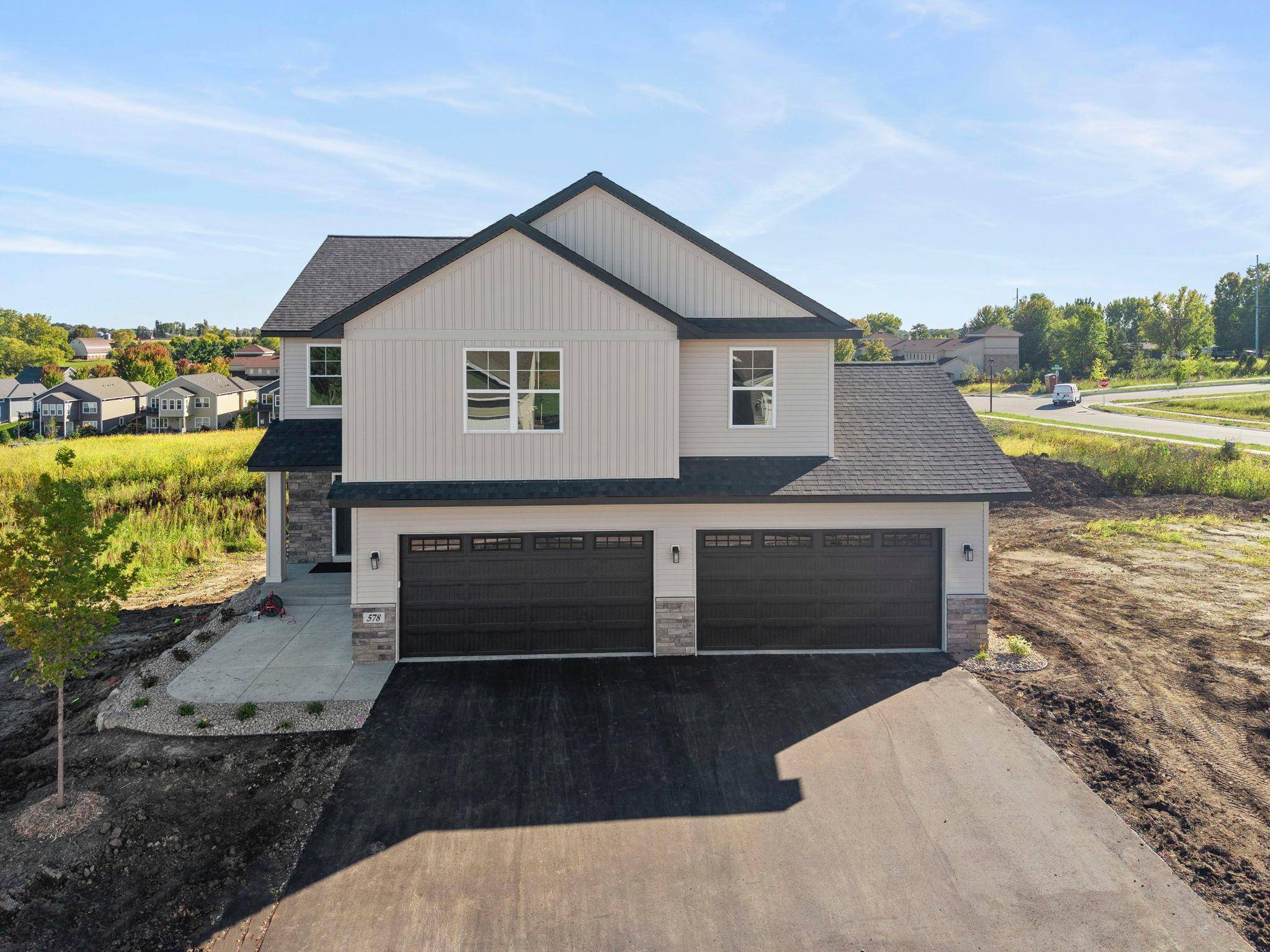 578 Sienna Drive, Watertown, MN 55315
