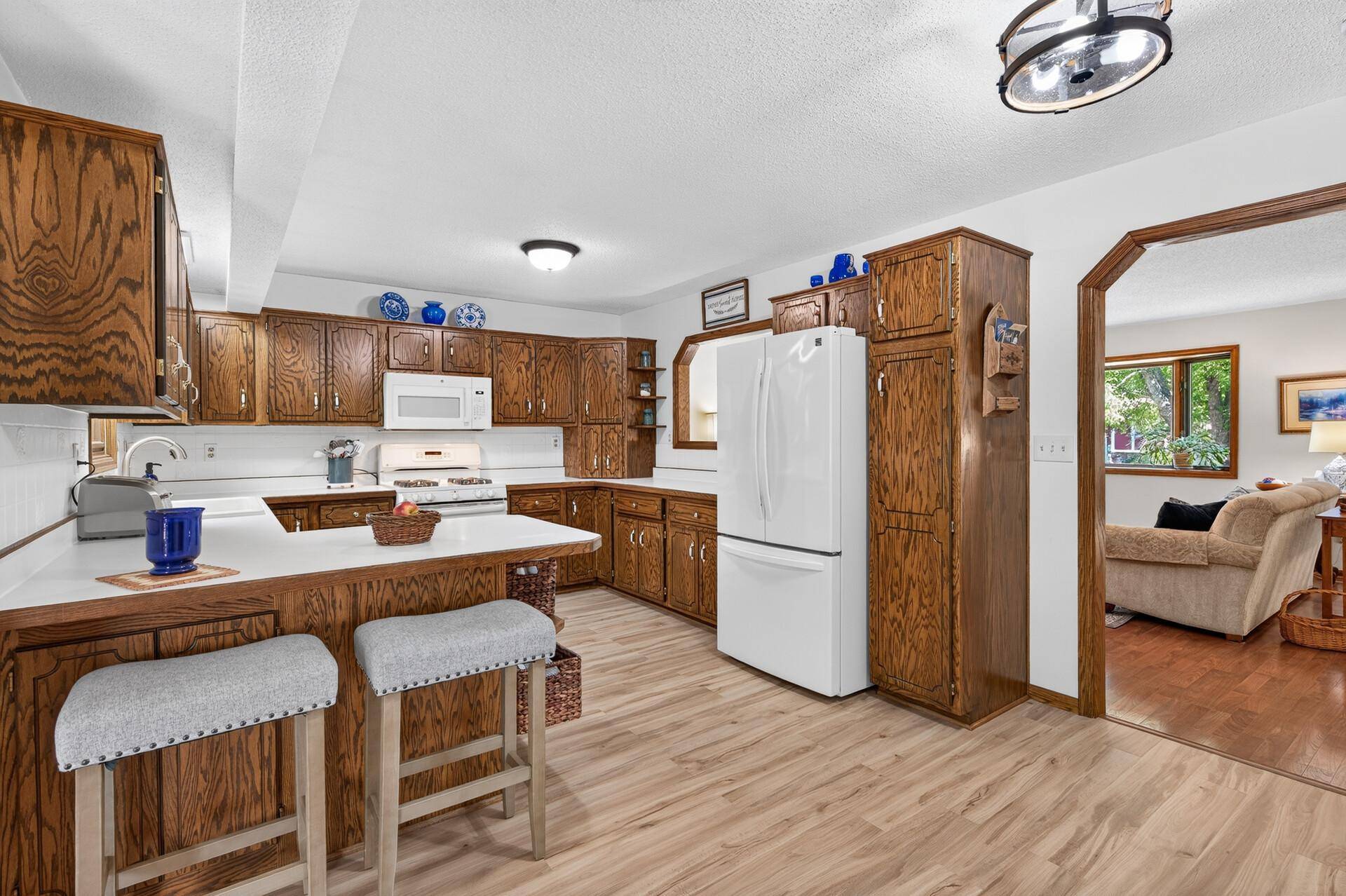 7381 Leonard AVE, Lino Lakes, MN 55014