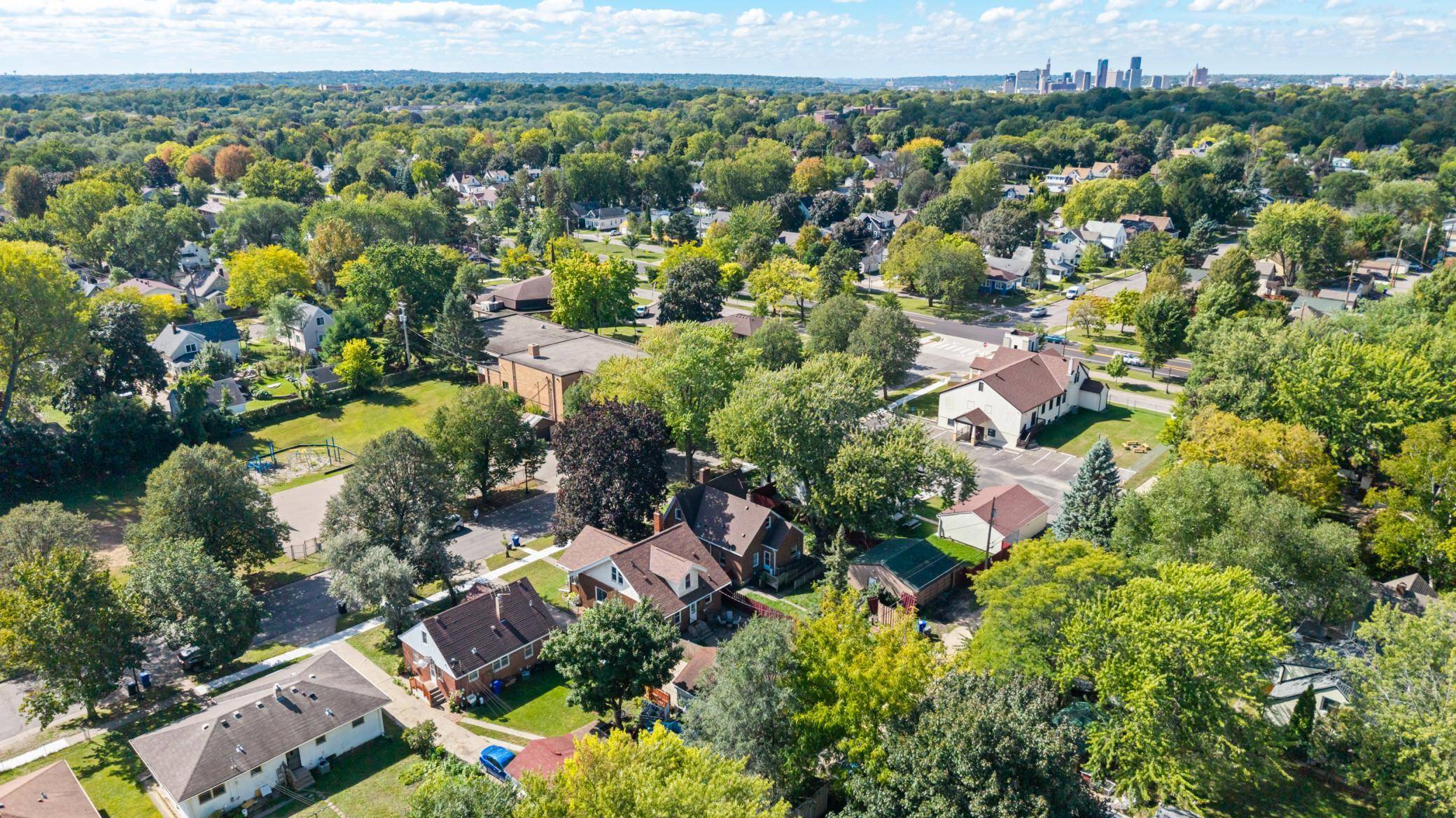 1329 Beech ST, Saint Paul, MN 55106