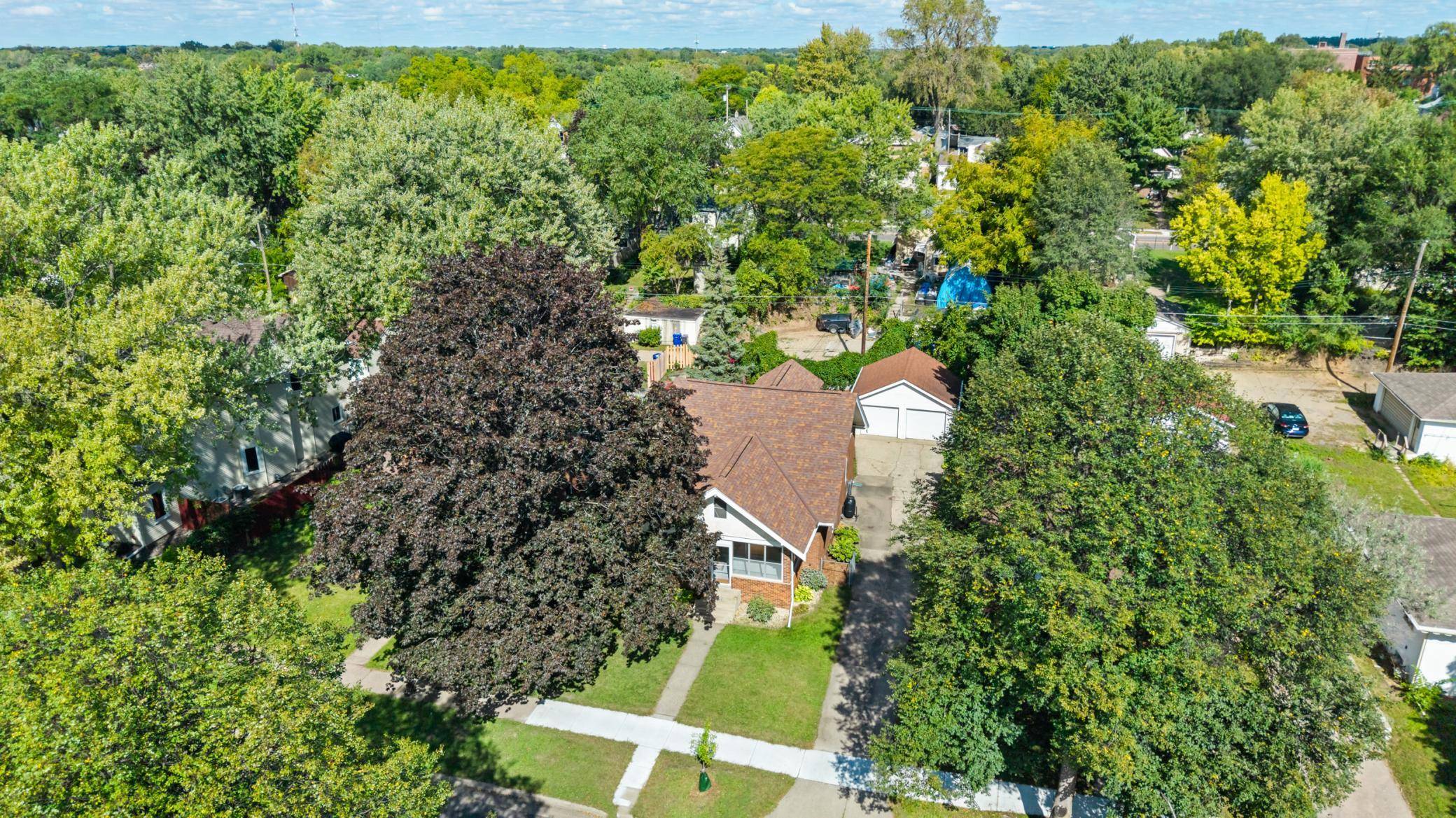 1329 Beech ST, Saint Paul, MN 55106