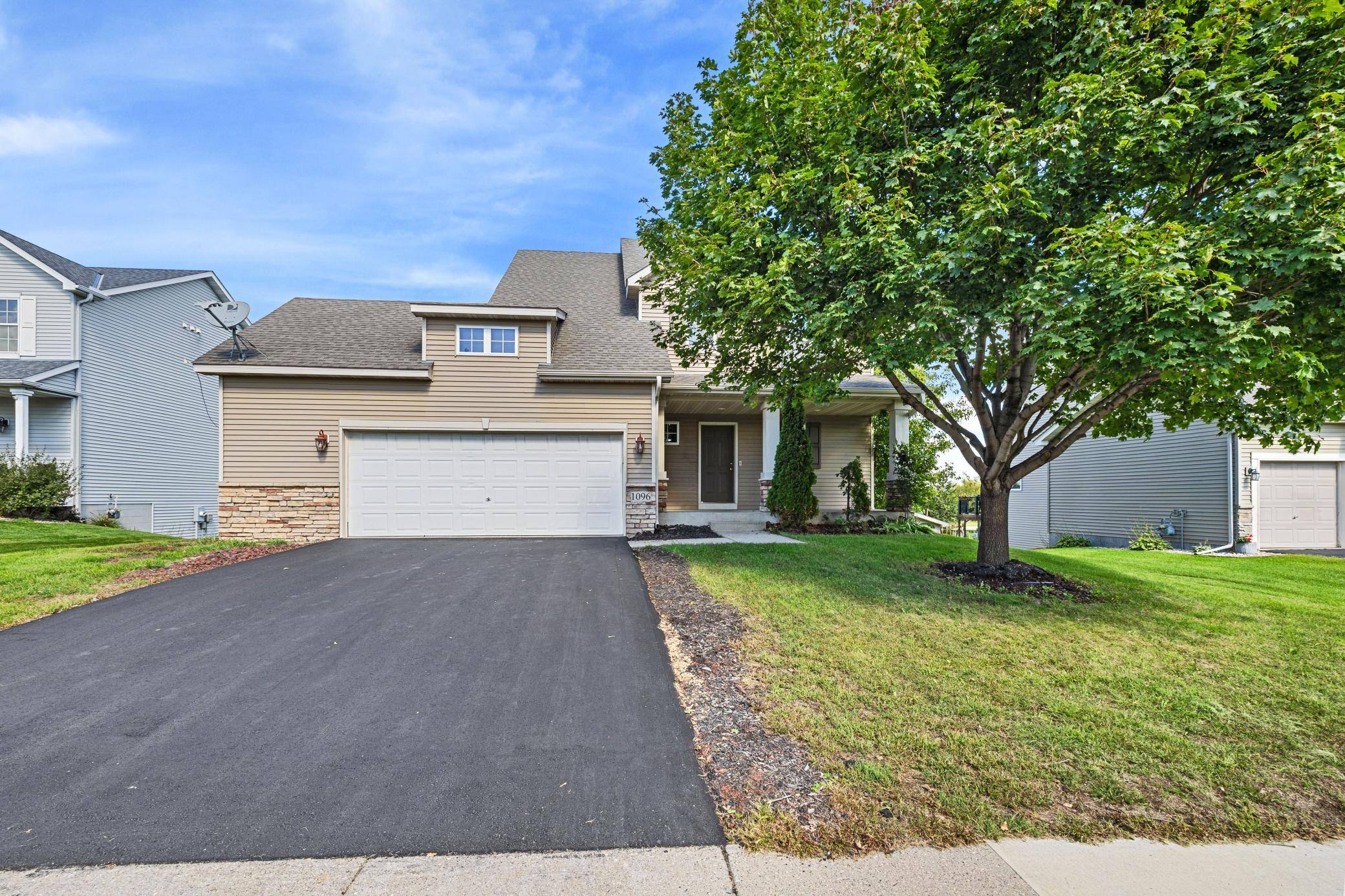 1096 Danube AVE, Shakopee, MN 55379