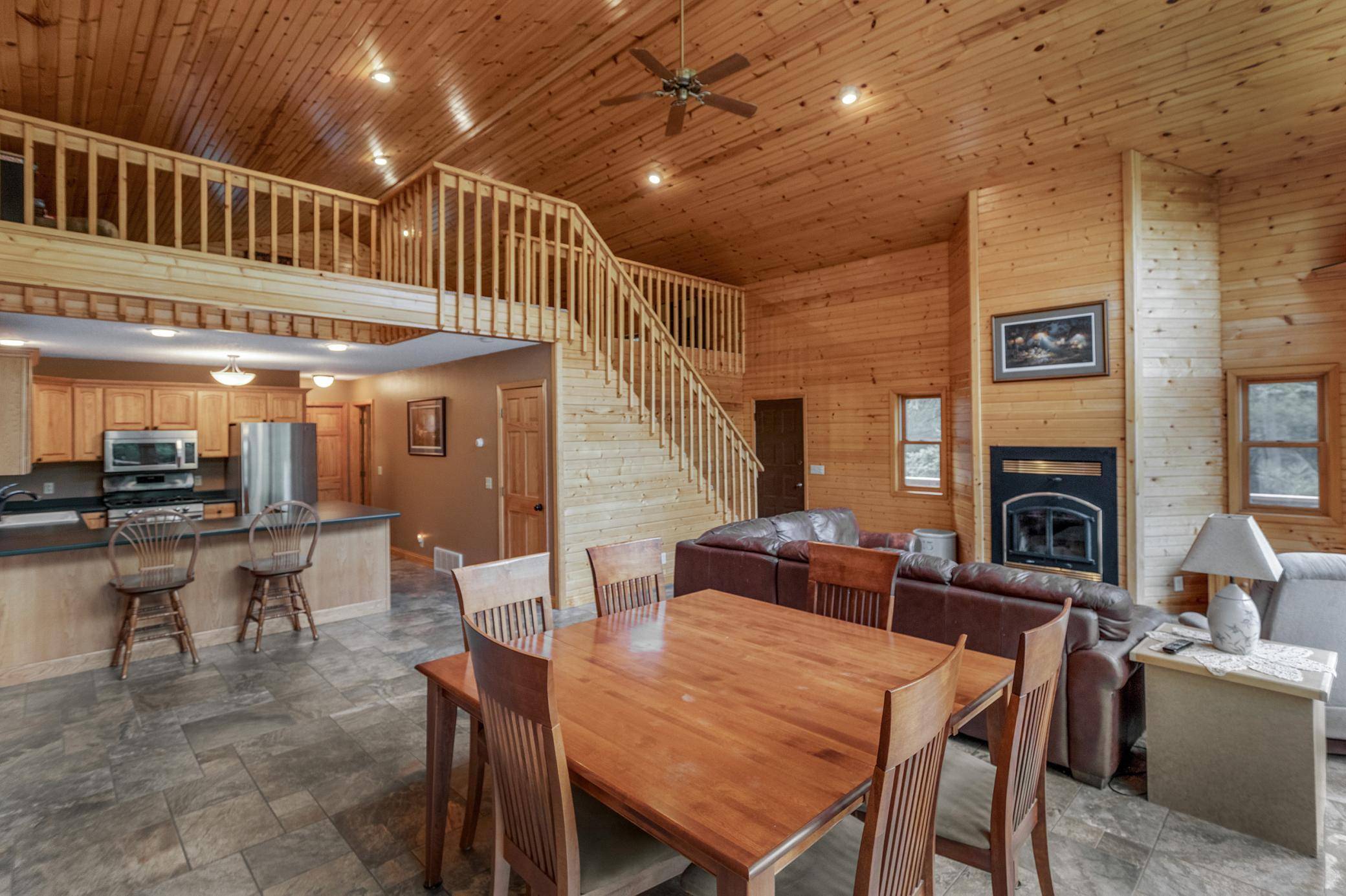 443 S Lake Lawrence RD NE, Outing, MN 56662