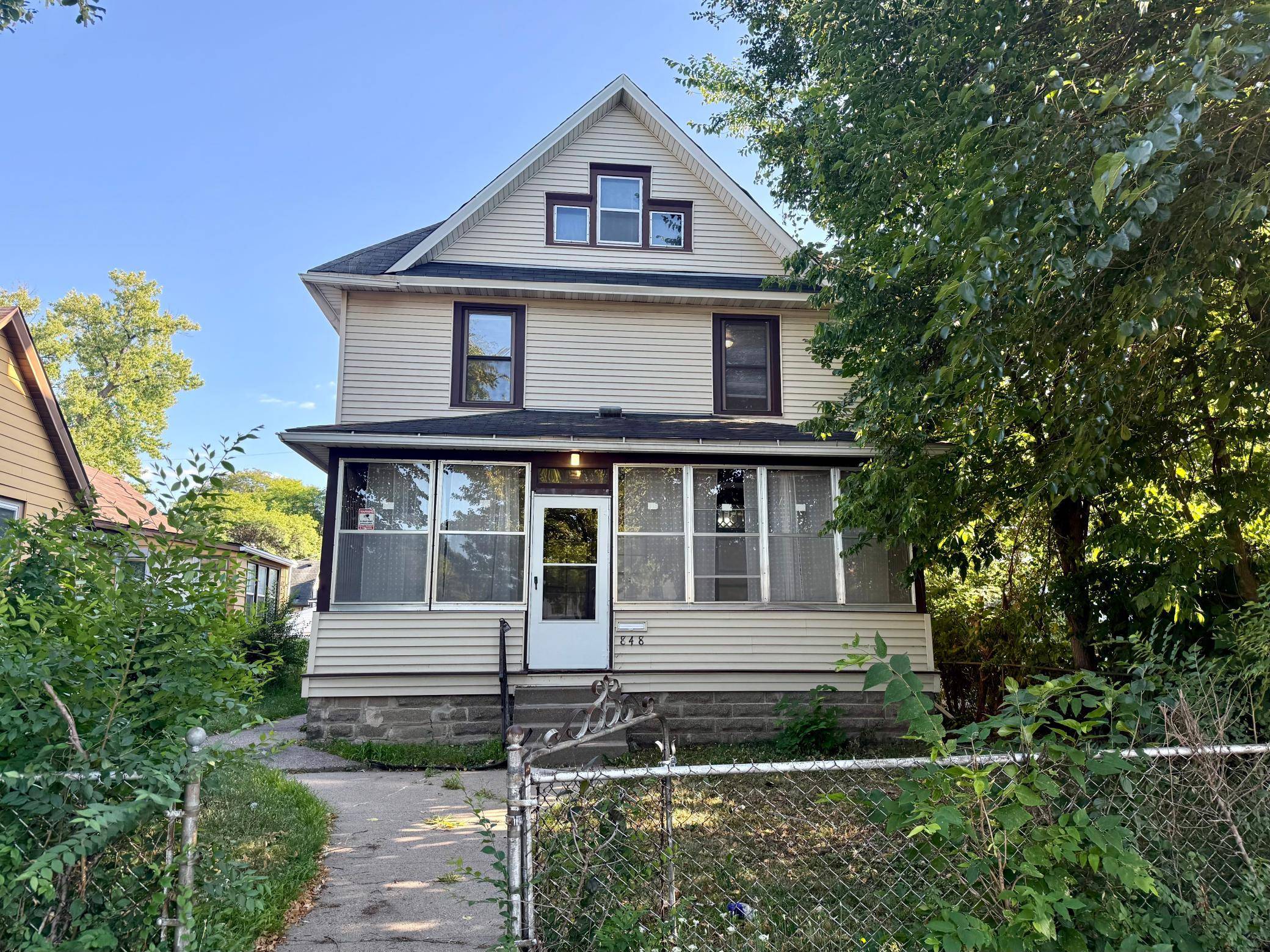 848 Beech ST, Saint Paul, MN 55106