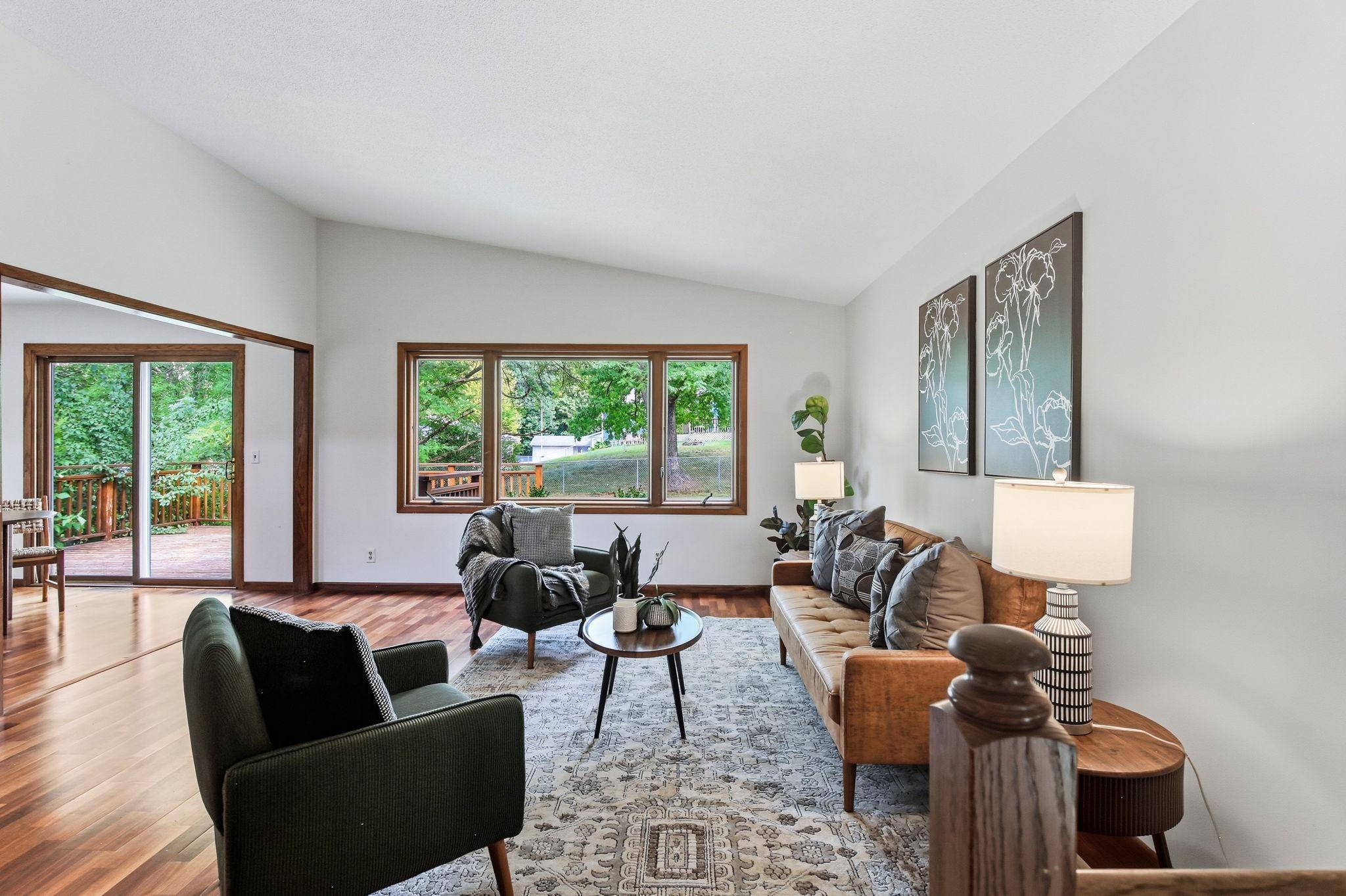 13121 Upton AVE S, Burnsville, MN 55337