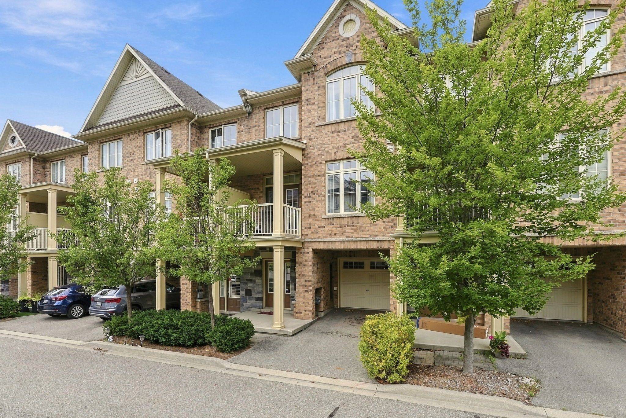 181 Plains RD W #49, Burlington, ON L7T 0B1