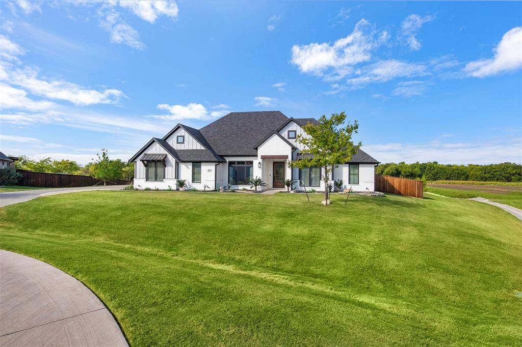 311 Mossy Point, Waxahachie, TX 75167