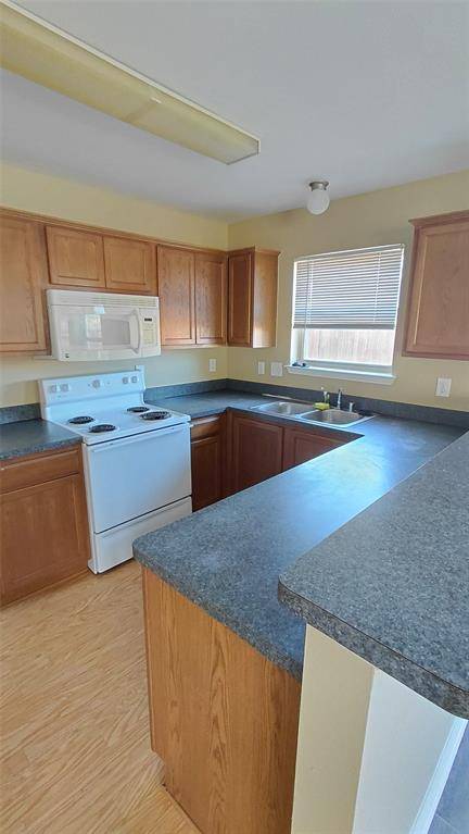 9961 Rio Doso Drive, Dallas, TX 75227