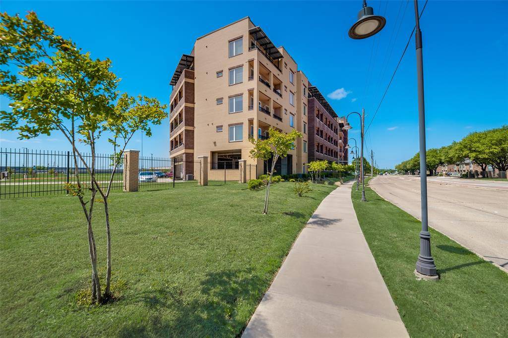 1220 W Trinity Mills Road #5003, Carrollton, TX 75006