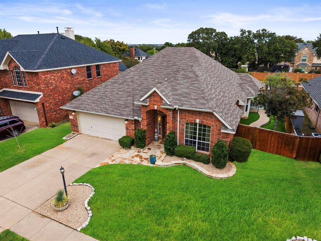 1112 Wentwood Drive, Corinth, TX 76210