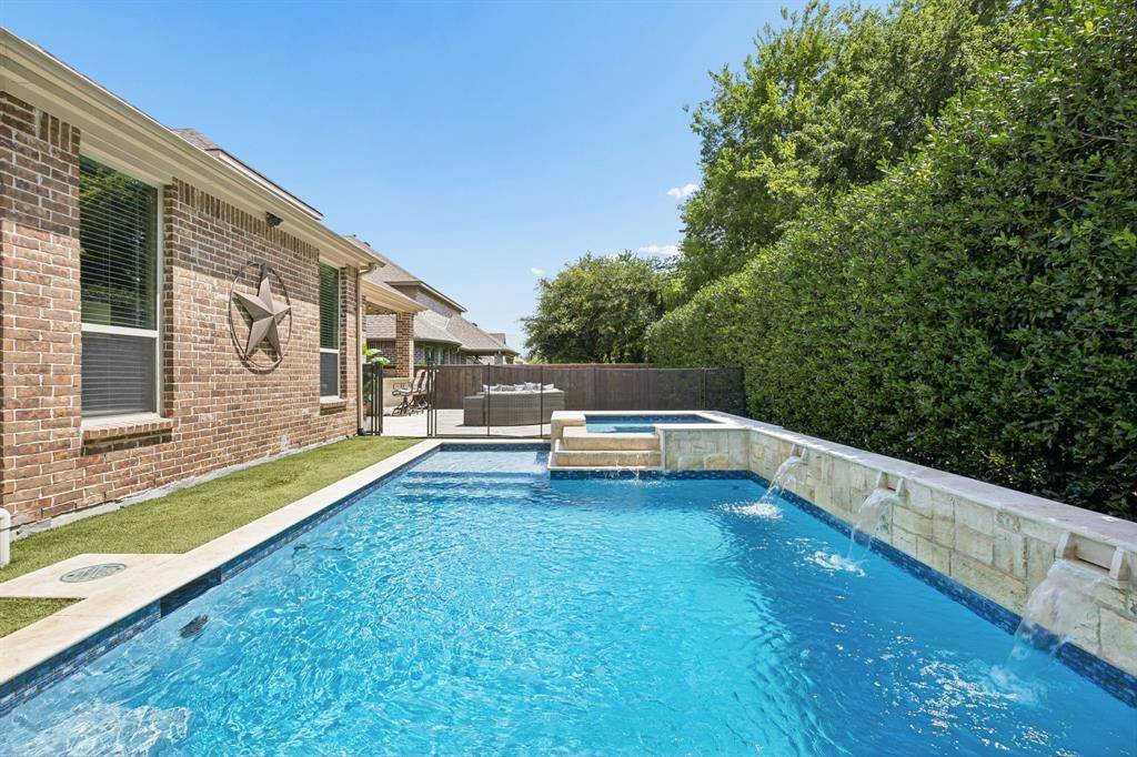 405 Cypress Garden Drive, Mckinney, TX 75071