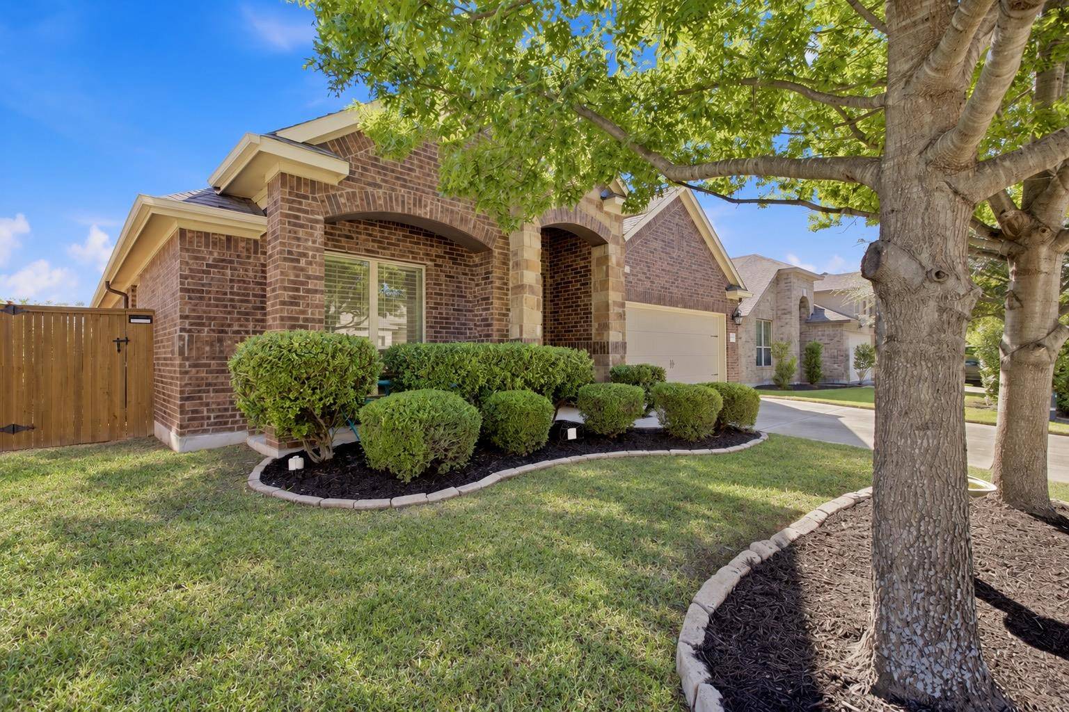 2772 Santa Ana LN, Round Rock, TX 78665