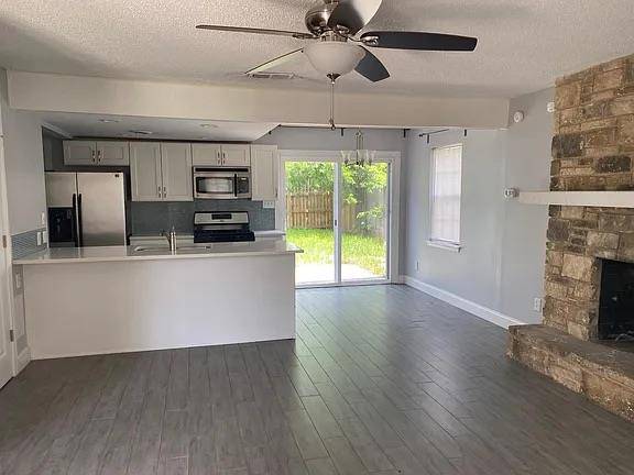 2210 Lanier DR #A, Austin, TX 78757
