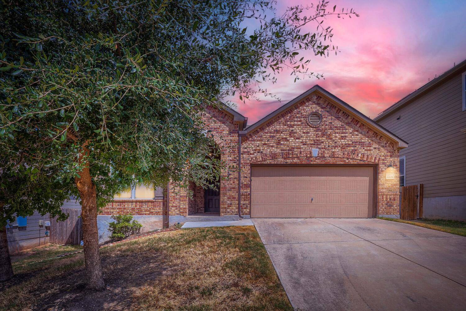 6808 Ondantra BND, Austin, TX 78744