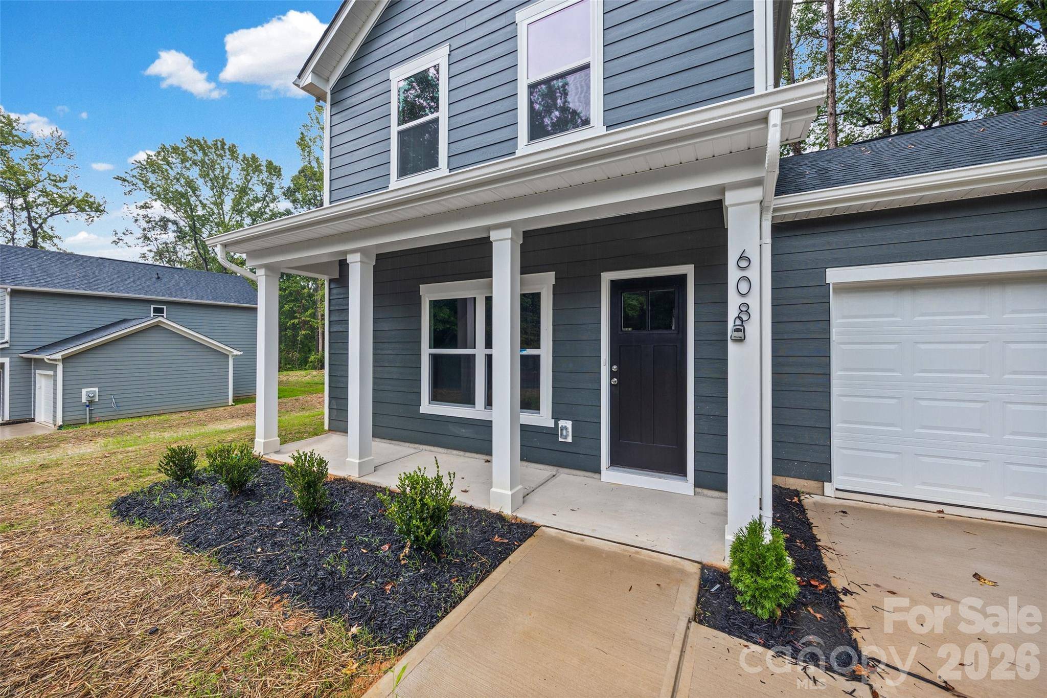 608 W Lewis ST, Dallas, NC 28034