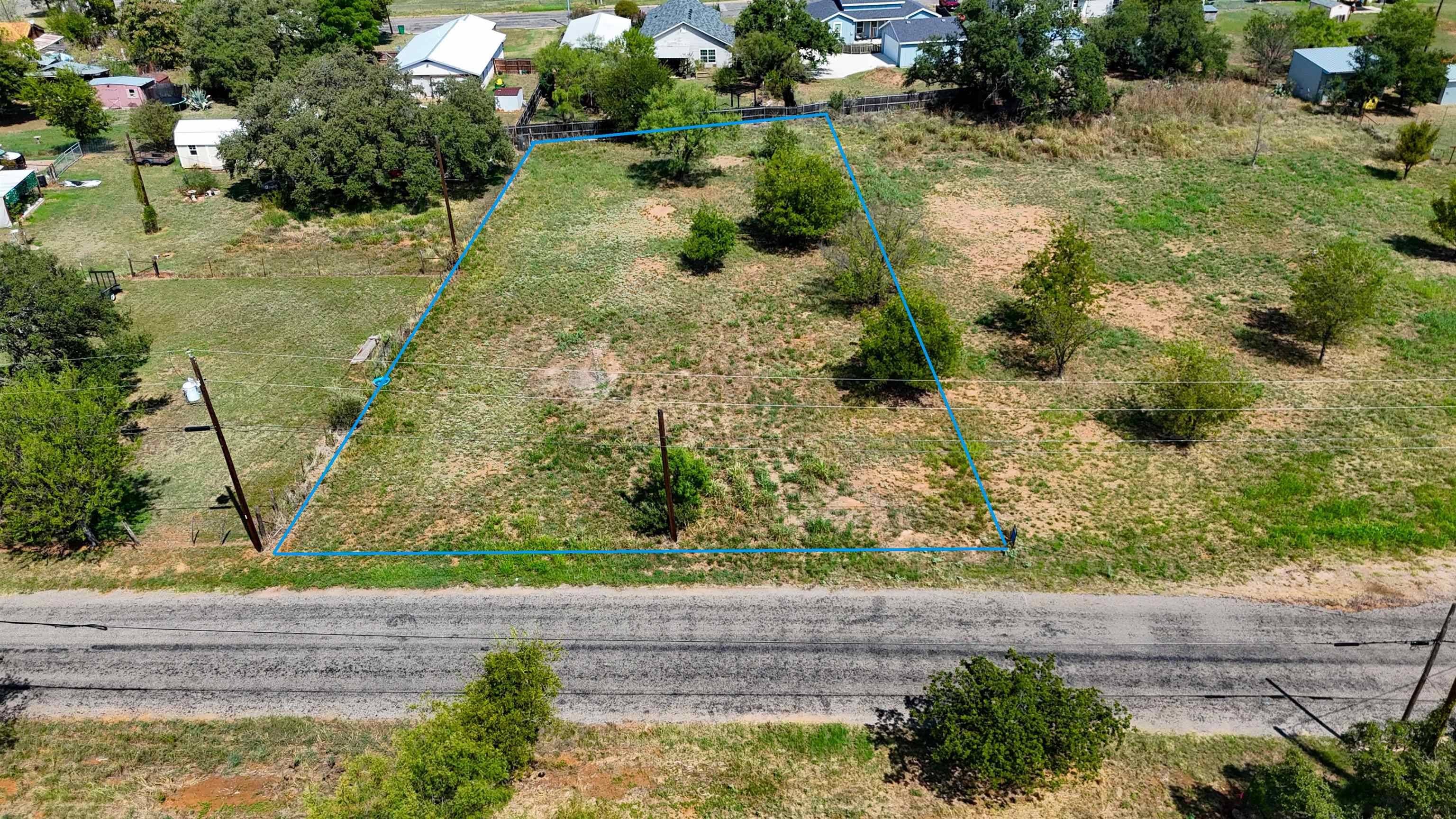 Lot 1 E Wallace ST, Llano, TX 78643