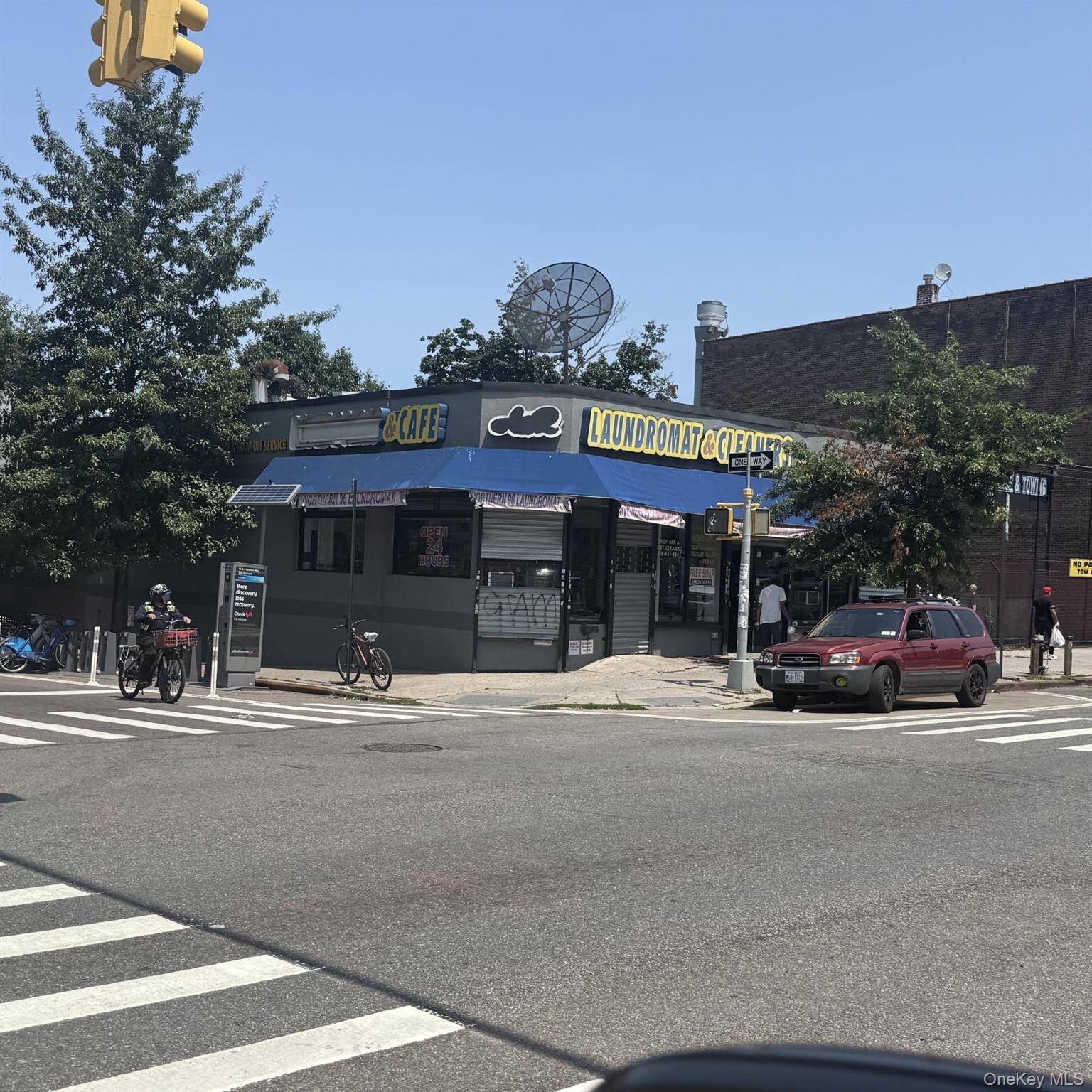 9601 Northern BLVD, Corona, NY 11368