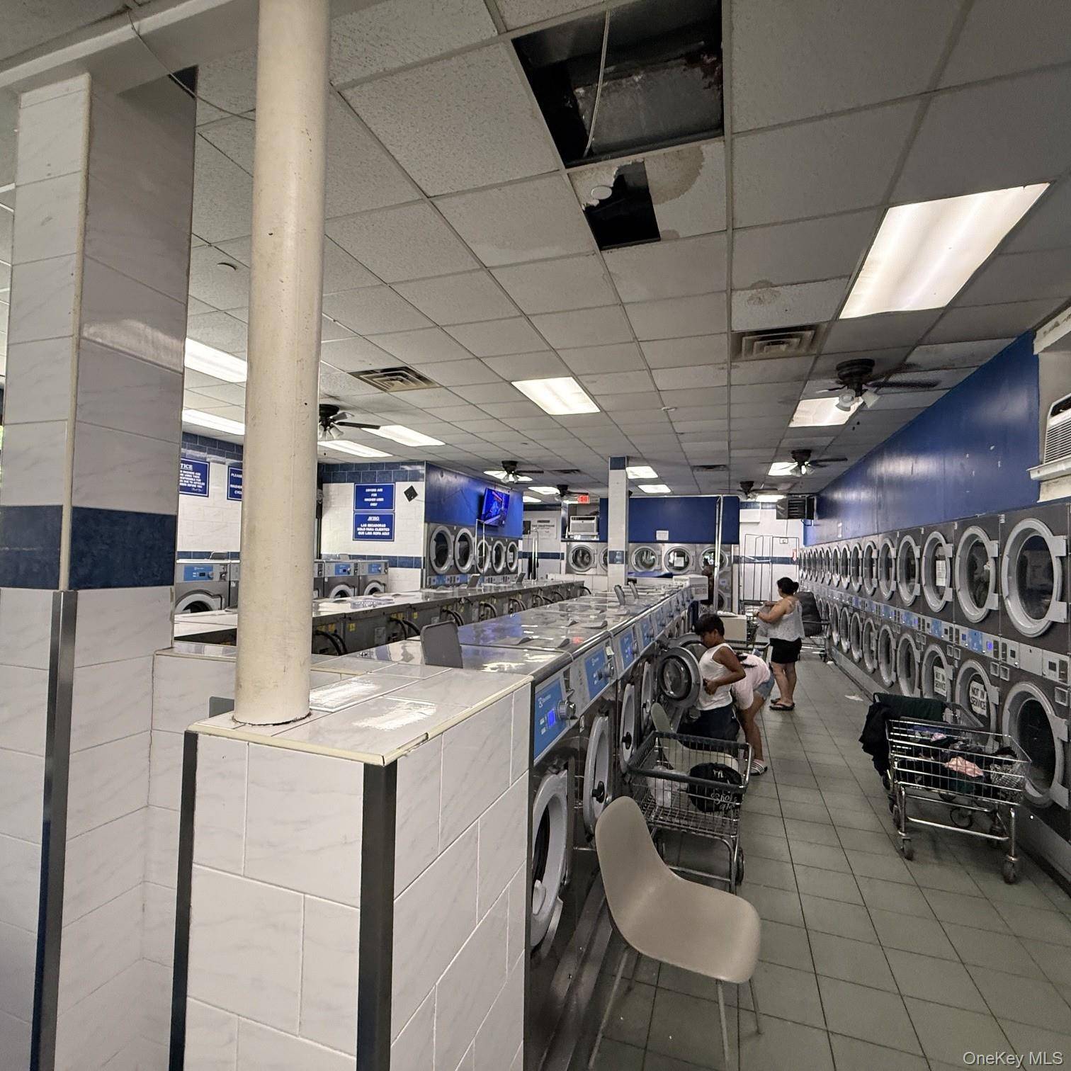 9601 Northern BLVD, Corona, NY 11368