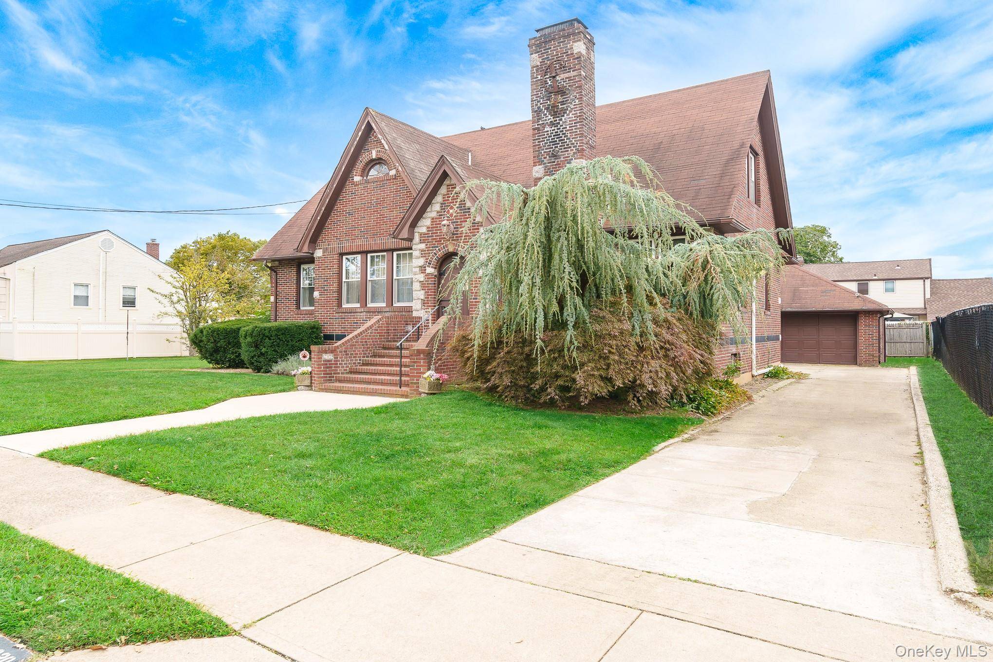2320 Woodland AVE, Wantagh, NY 11793