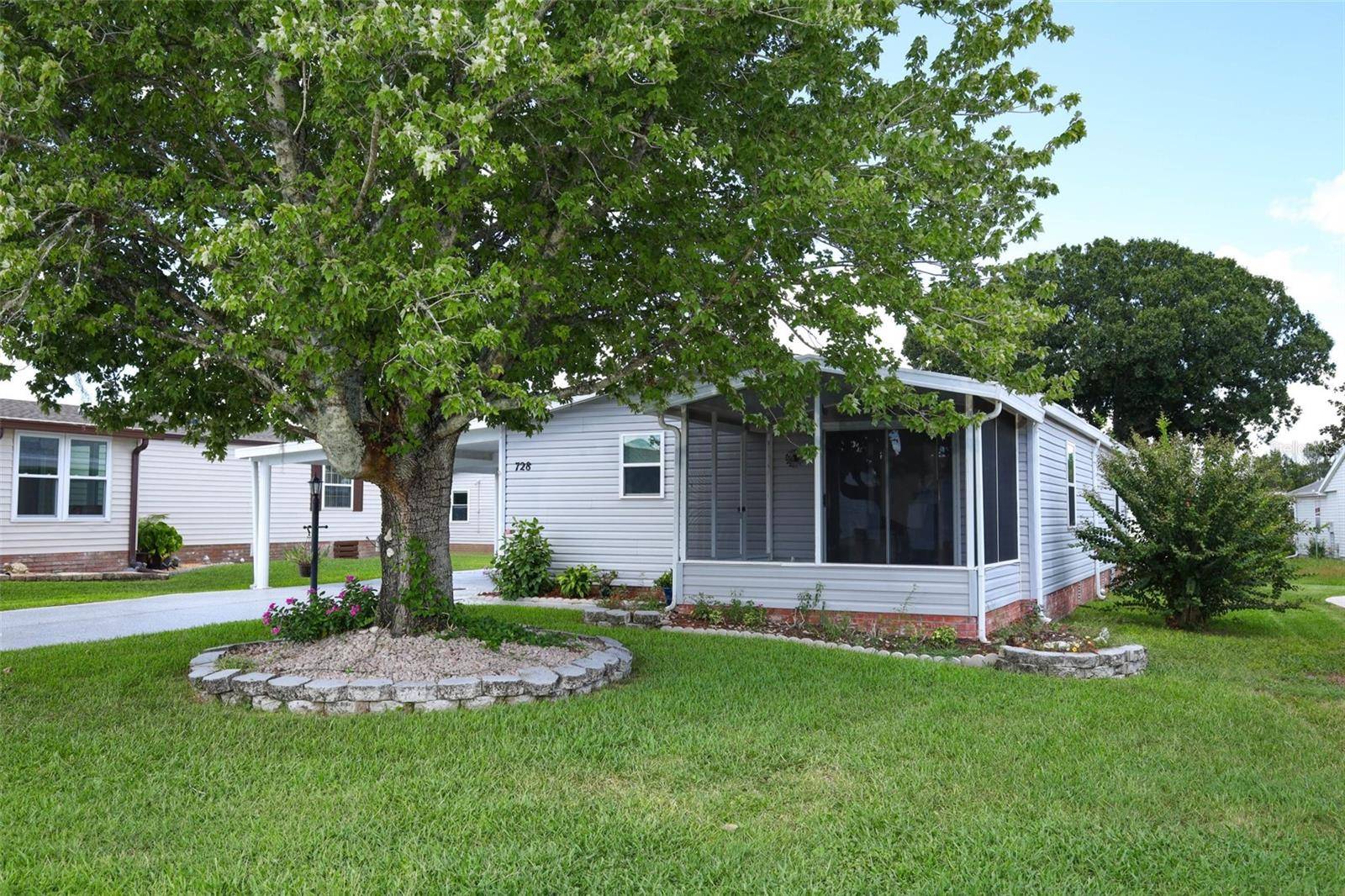 728 PRADO DR, Lady Lake, FL 32159