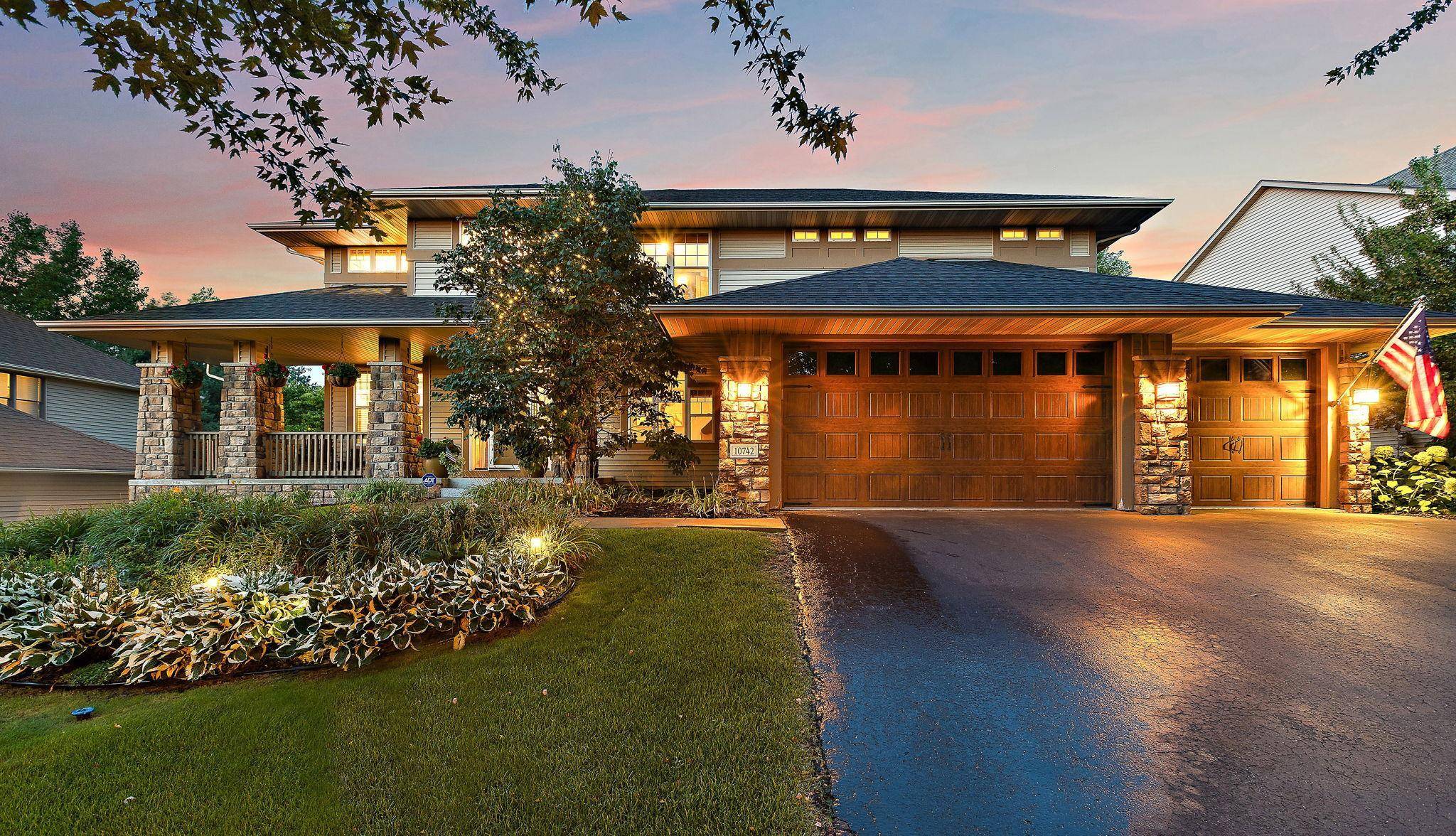 10742 Maple BLVD, Woodbury, MN 55129