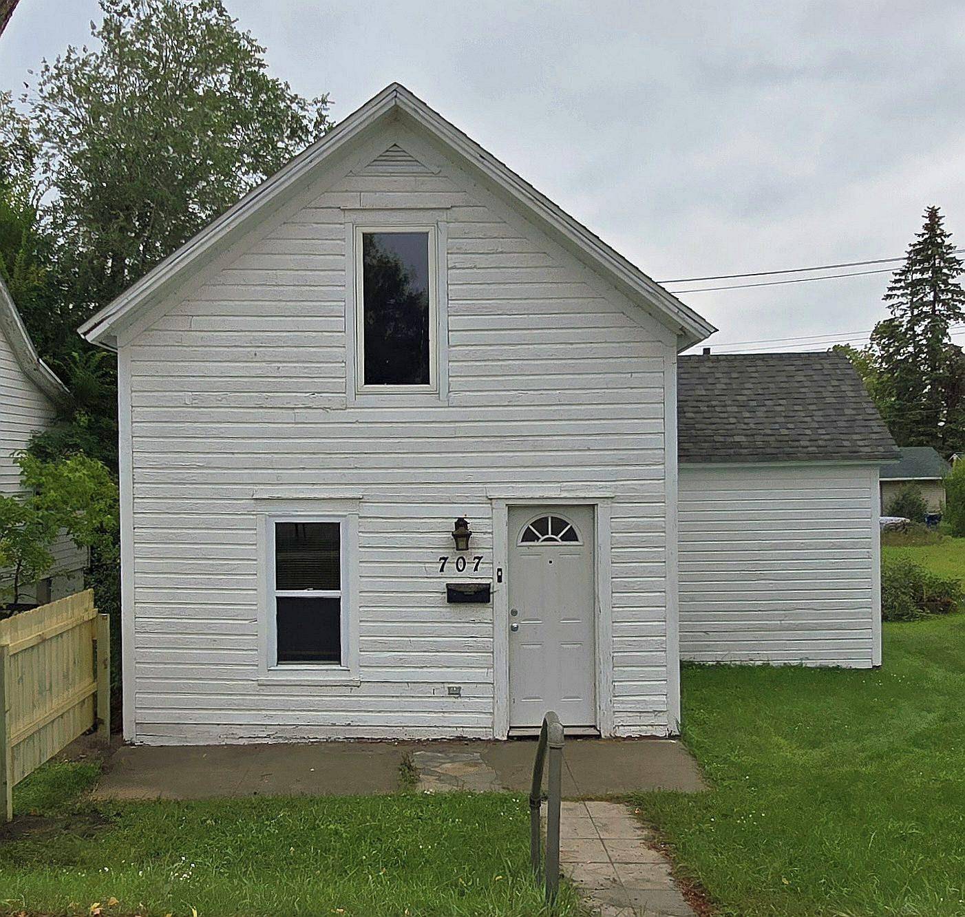 707 Irvine AVE NW, Bemidji, MN 56601