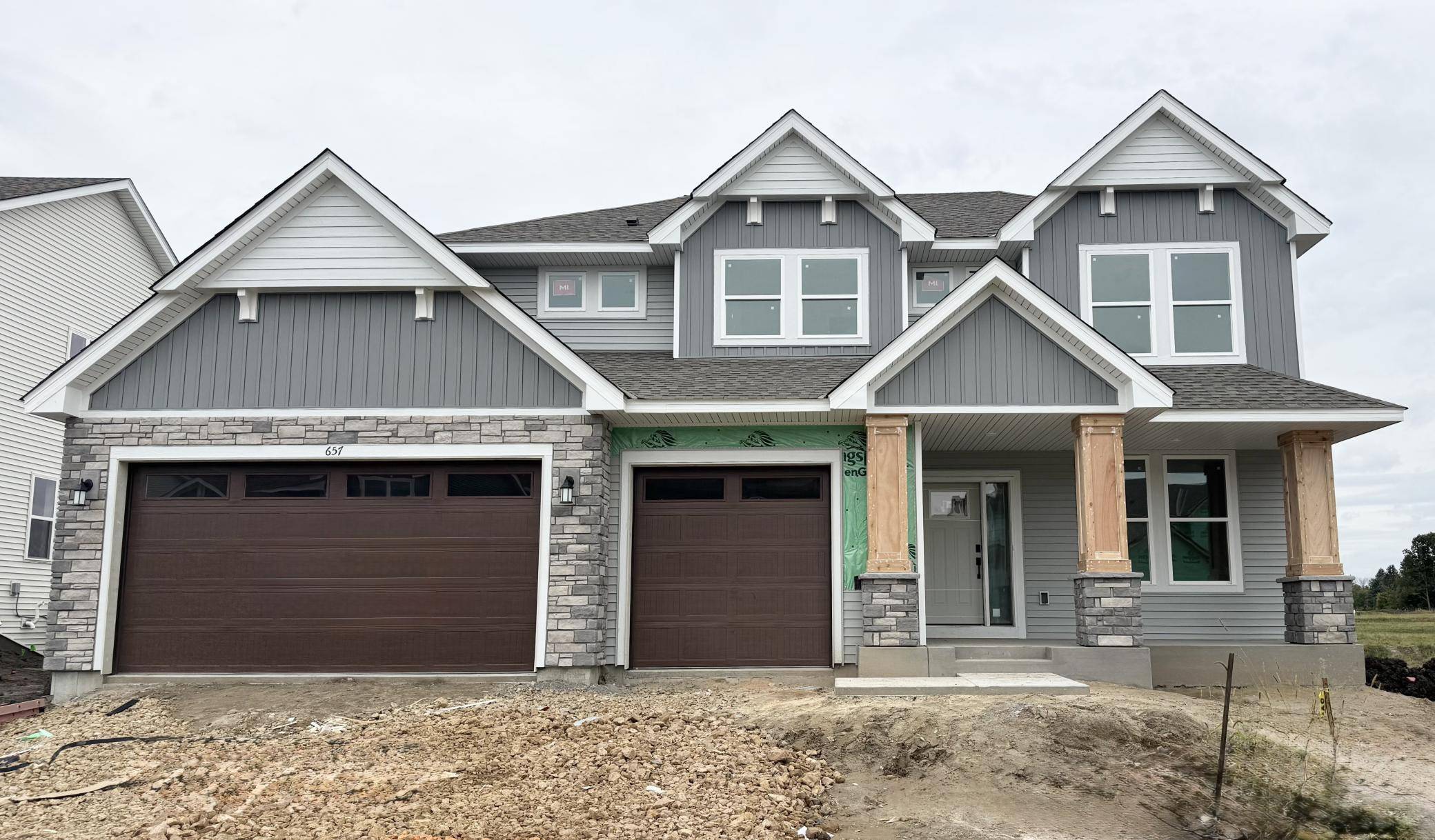 657 Sierra Pkwy, Waconia, MN 55387