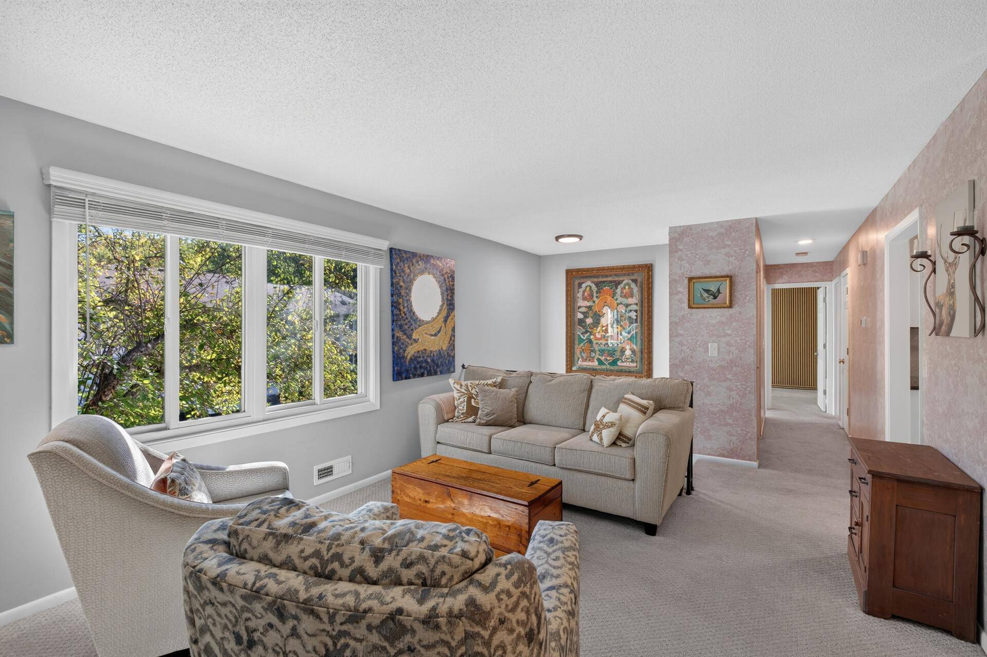 11037 104th PL N, Maple Grove, MN 55369