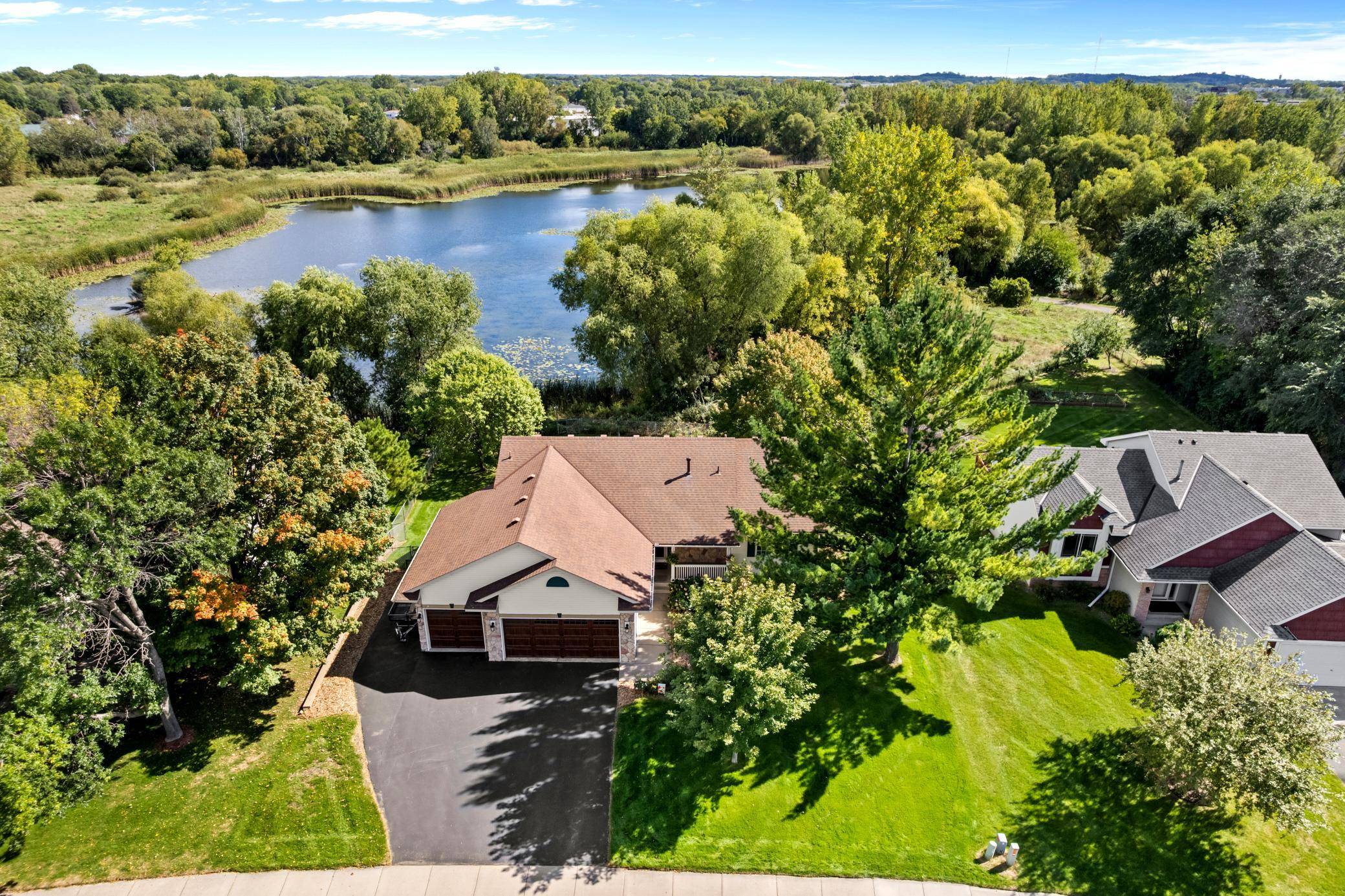 2960 Rice Creek Pkwy NE, Blaine, MN 55449