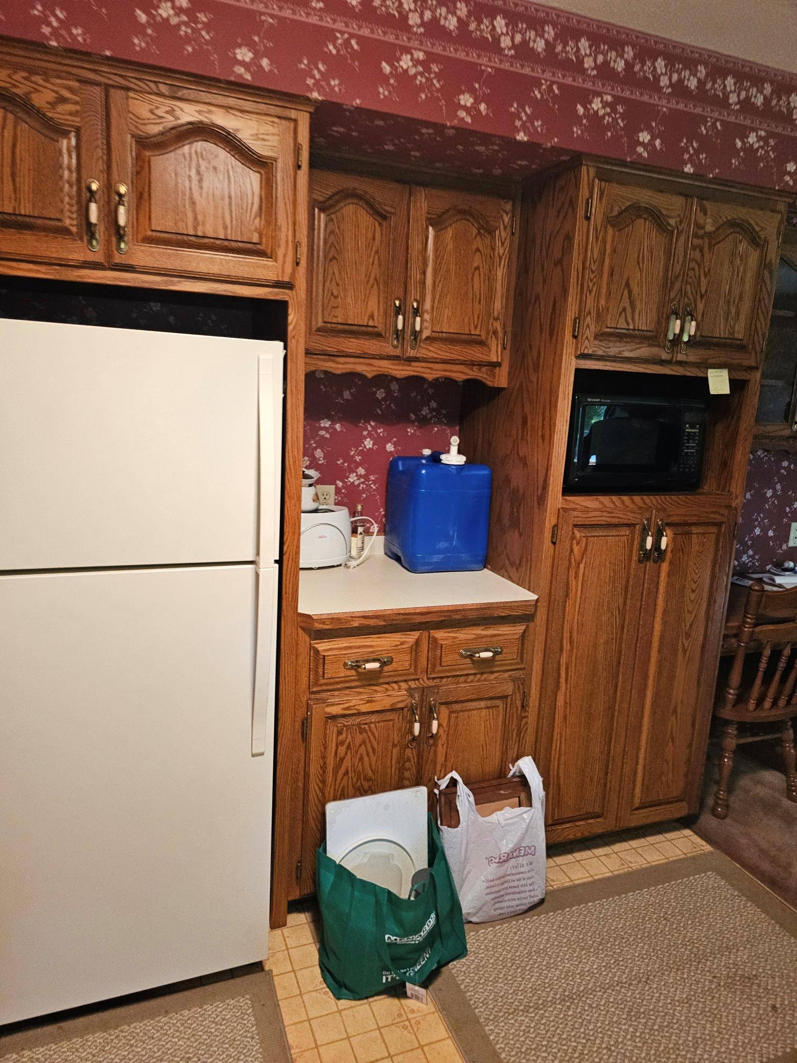 1928 Linda LN, Saint Cloud, MN 56301