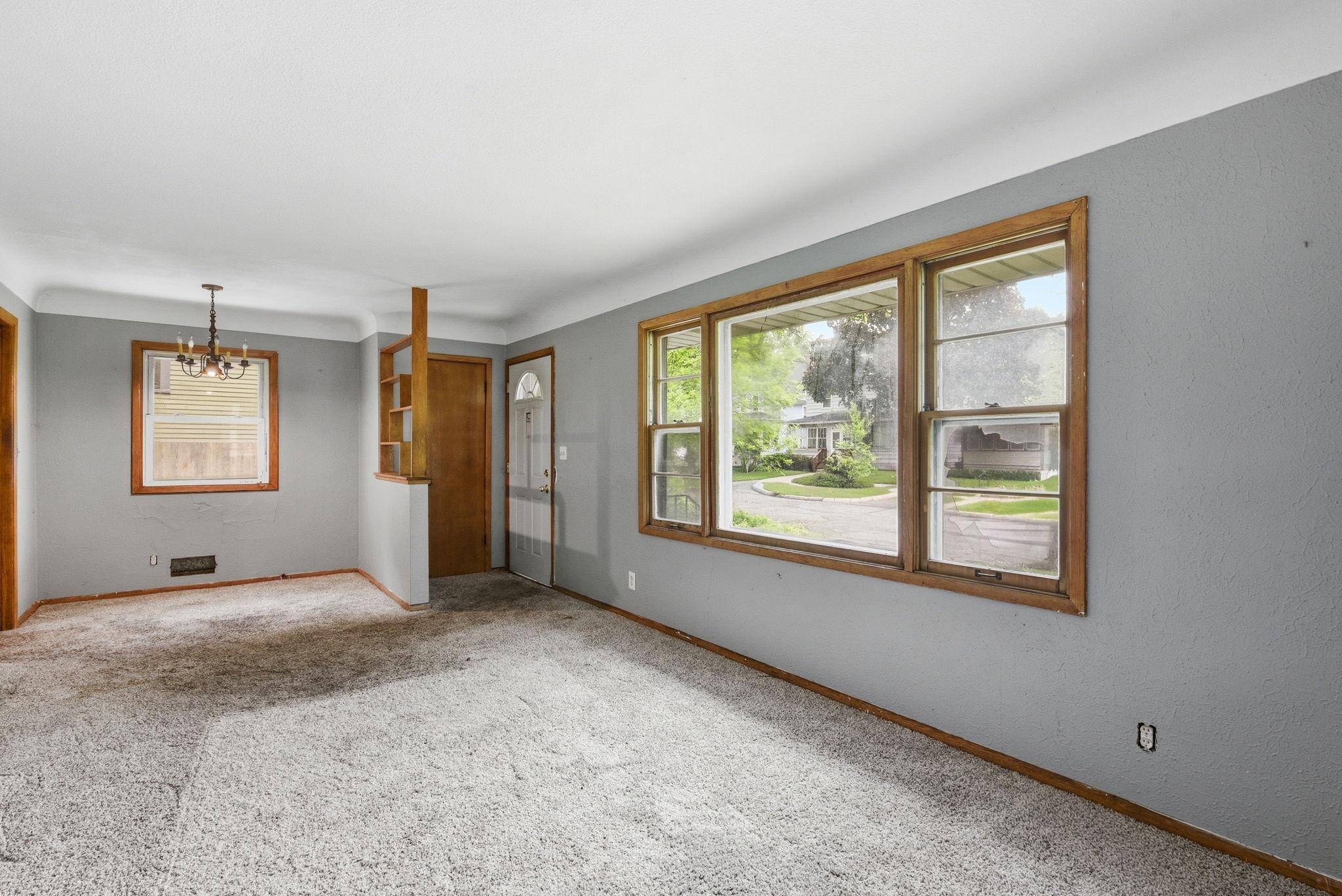 1259 Laurel AVE, Saint Paul, MN 55104