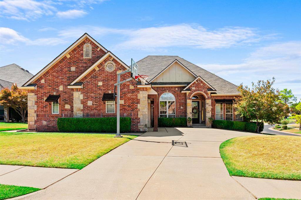1600 Durham CT, Edmond, OK 73013
