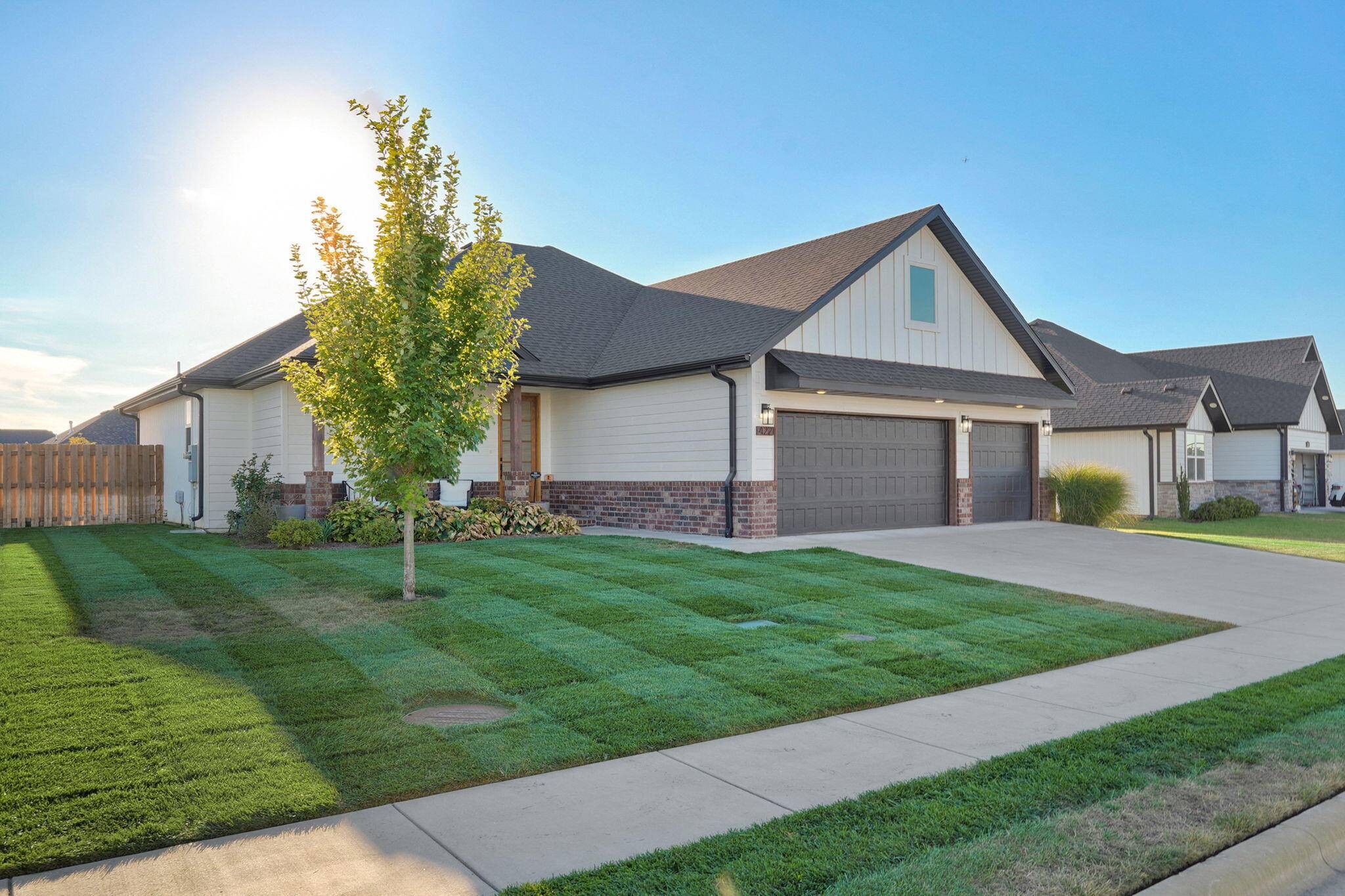 4221 N Venice AVE, Ozark, MO 65721