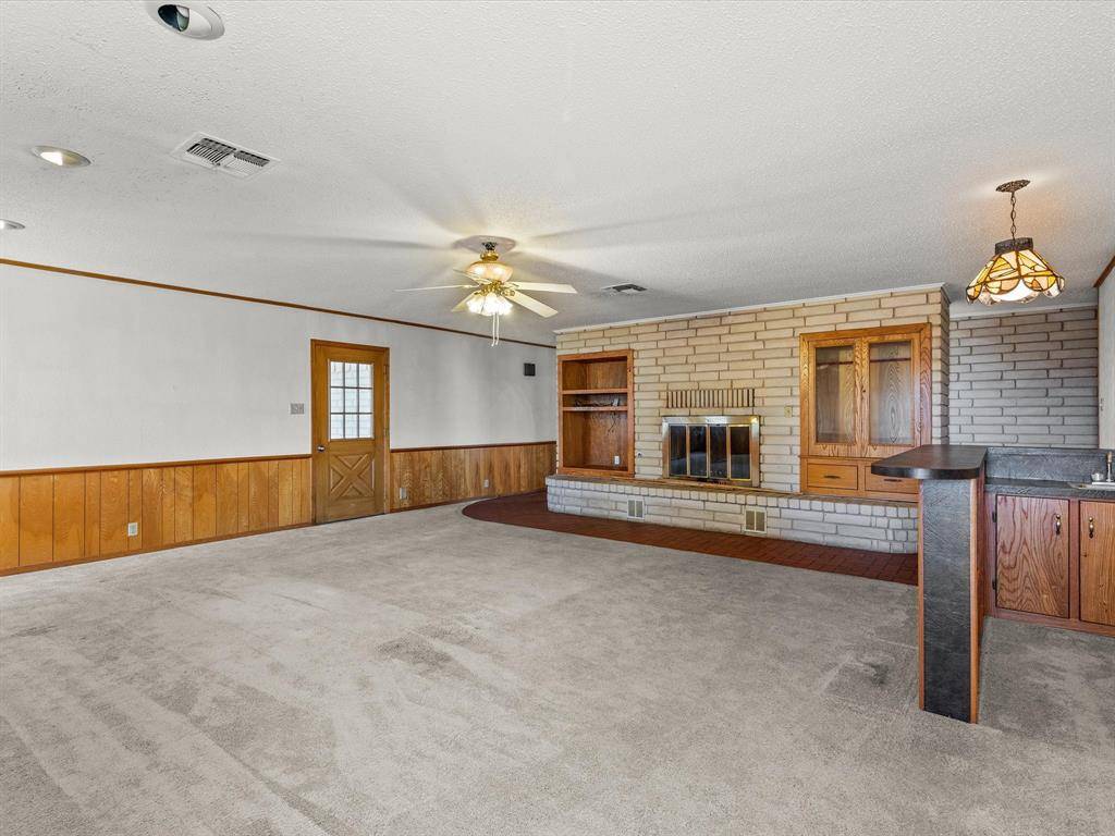 3433 Highway 81 N, Bowie, TX 76230