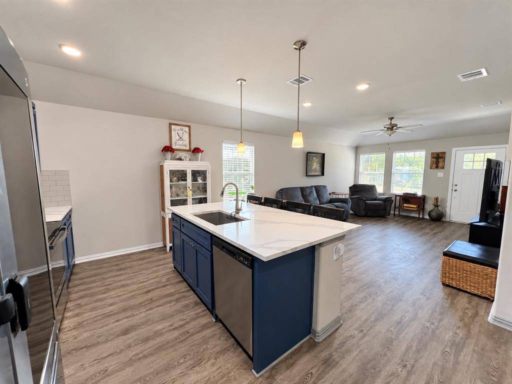 100 Elm Street, Lone Oak, TX 75453