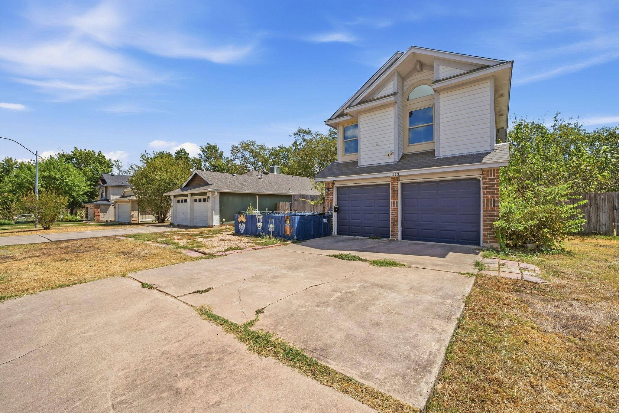 1315 E Logan ST, Round Rock, TX 78664