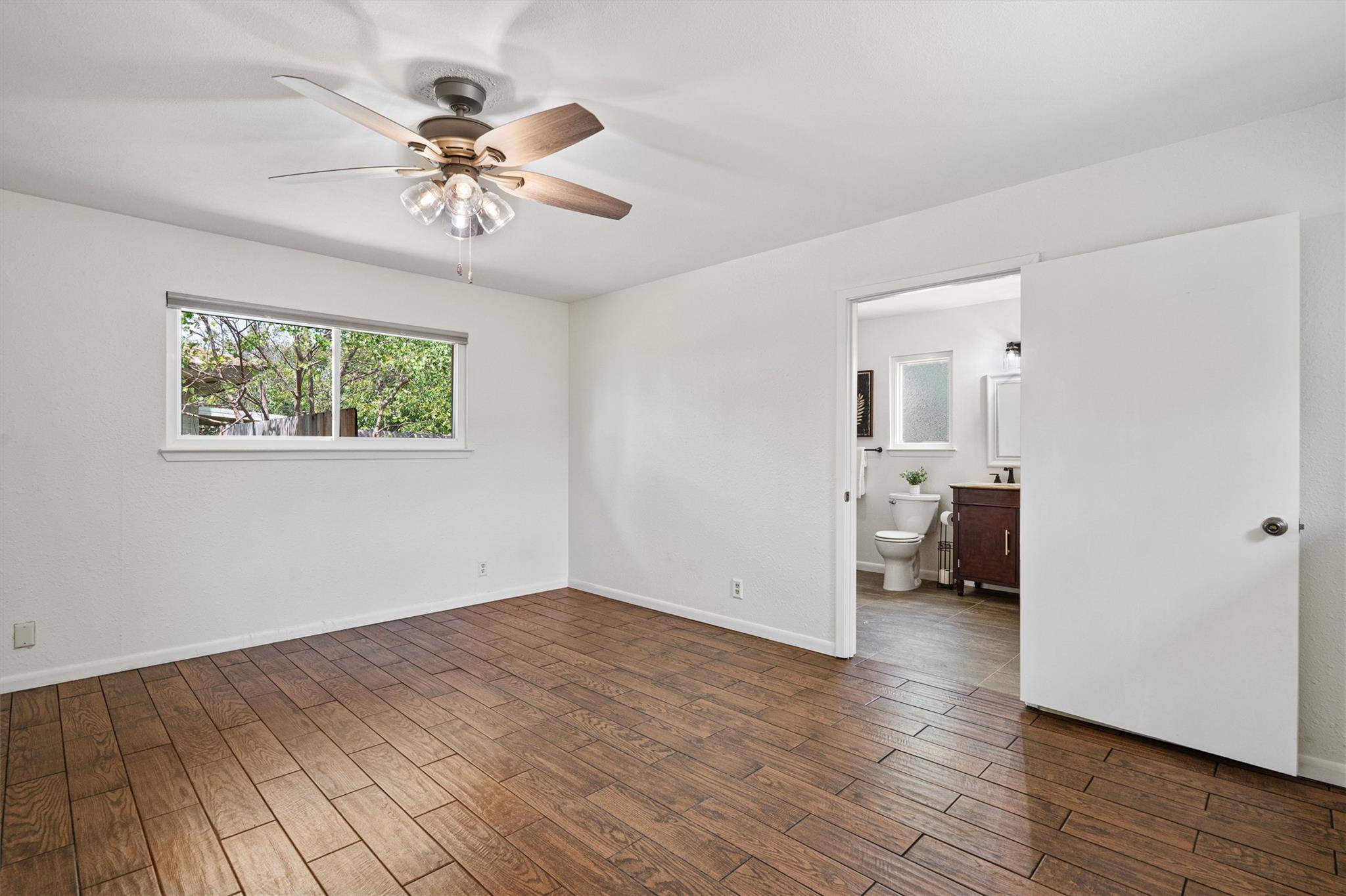1705 Golden Vista DR, Georgetown, TX 78628