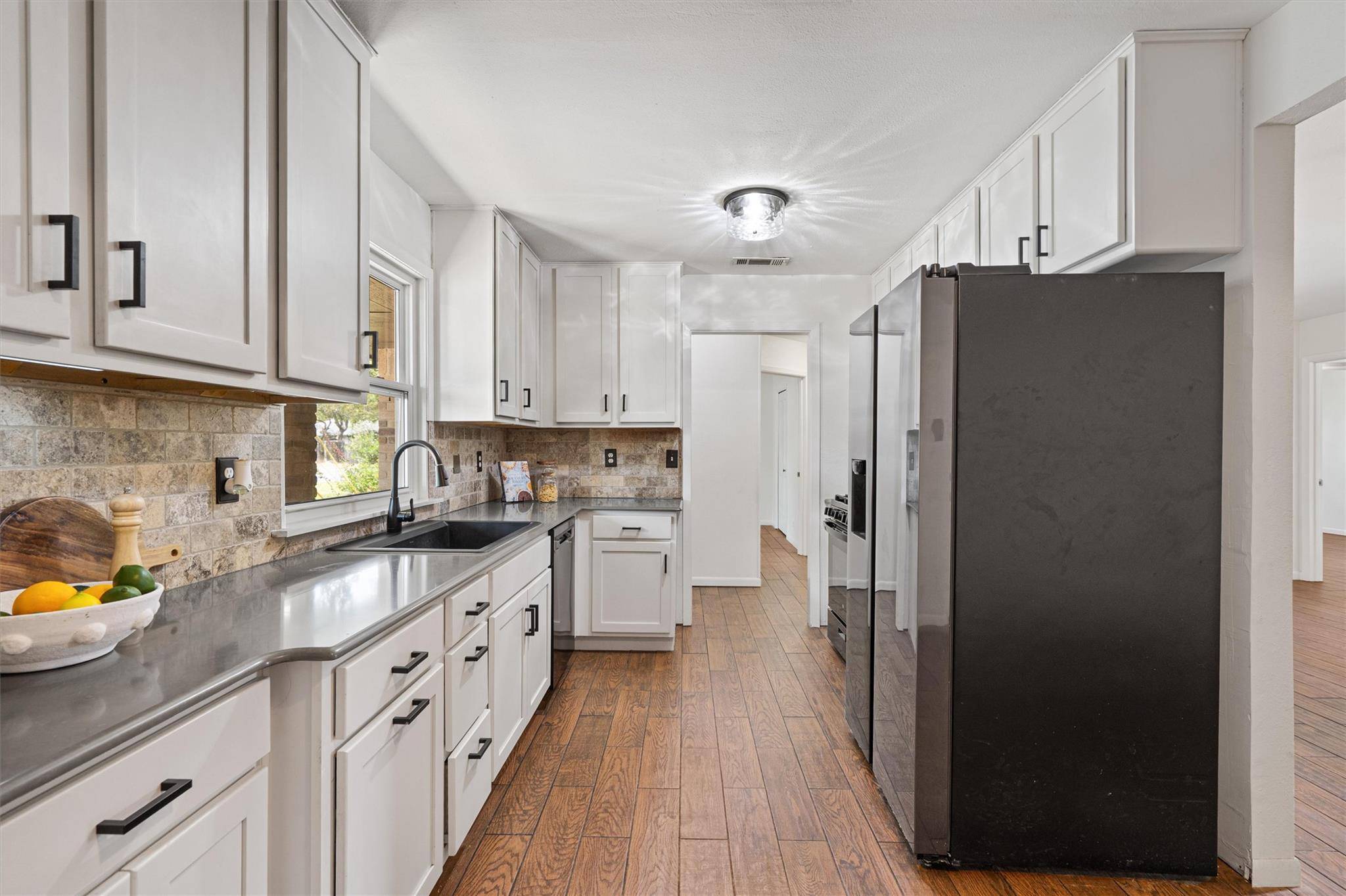 1705 Golden Vista DR, Georgetown, TX 78628
