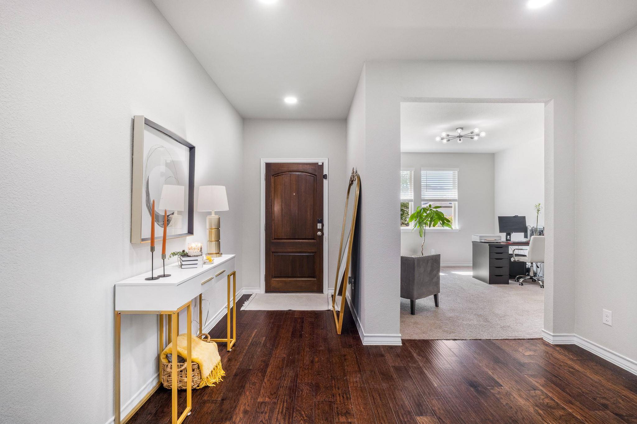 501 Limestone RD, Liberty Hill, TX 78642