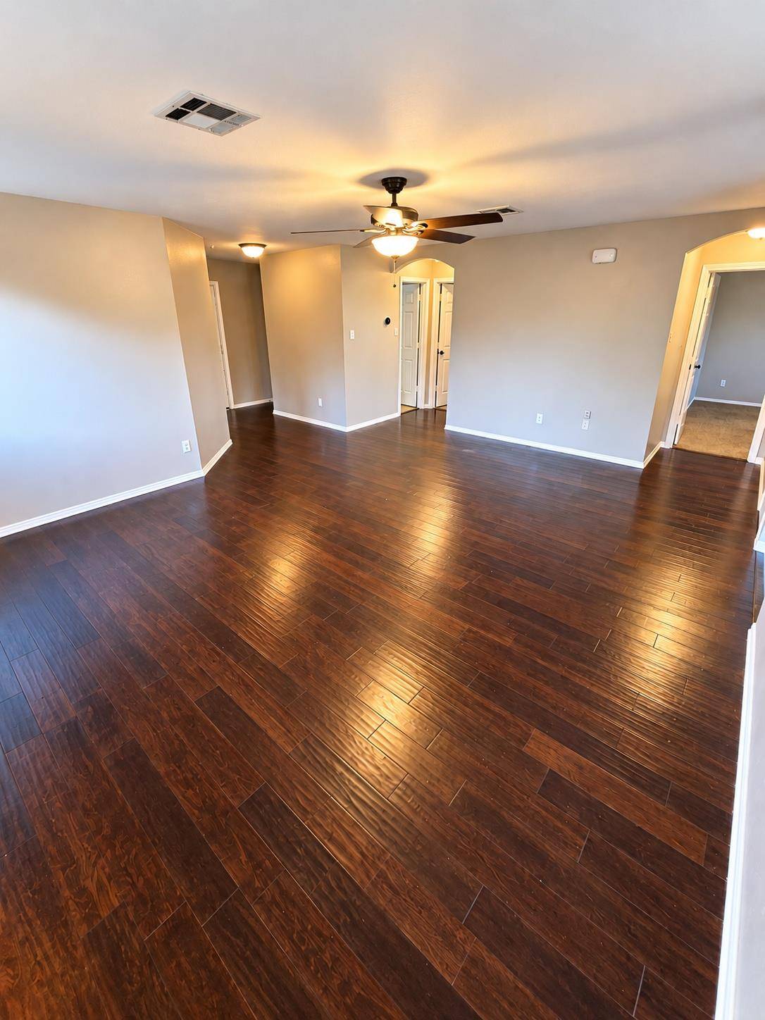114 Easy ST, Hutto, TX 78634
