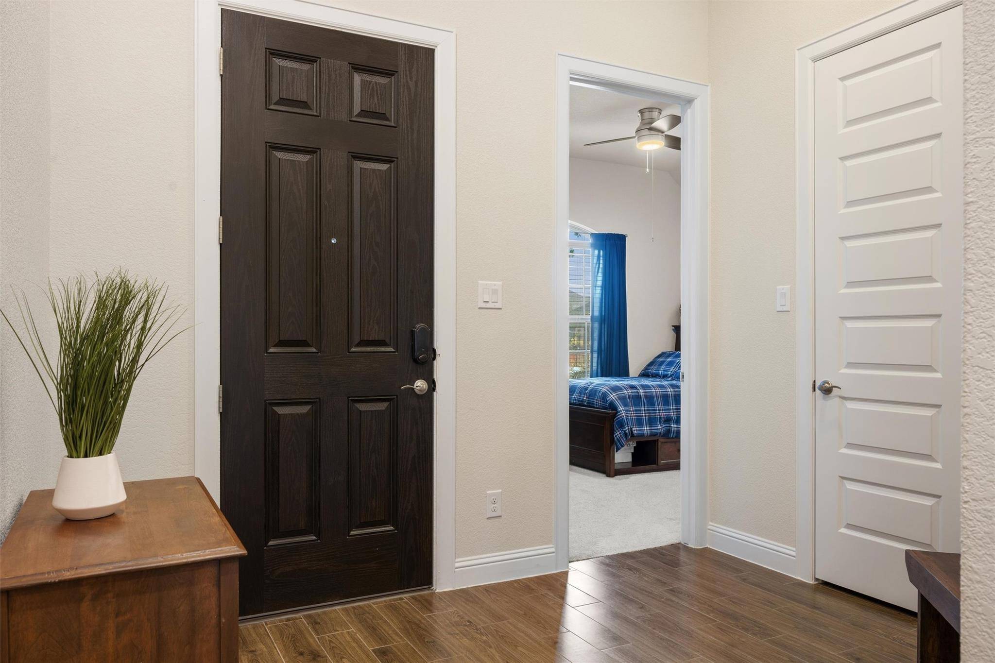 109 Buffalo View LN, Georgetown, TX 78628