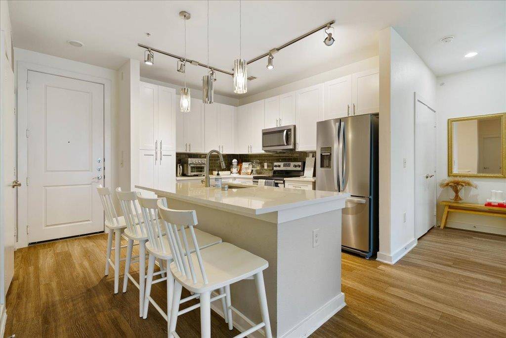 1900 Barton Springs RD #4029, Austin, TX 78704