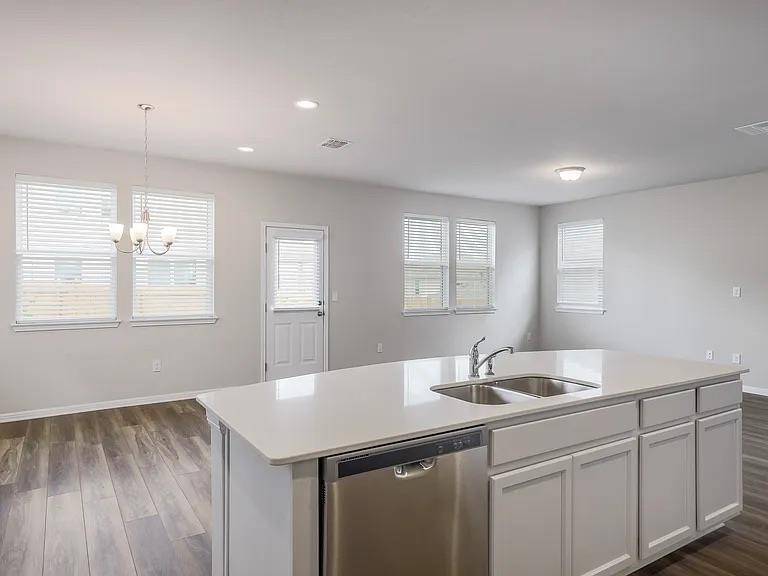 10702 Sentinel DR, Austin, TX 78747