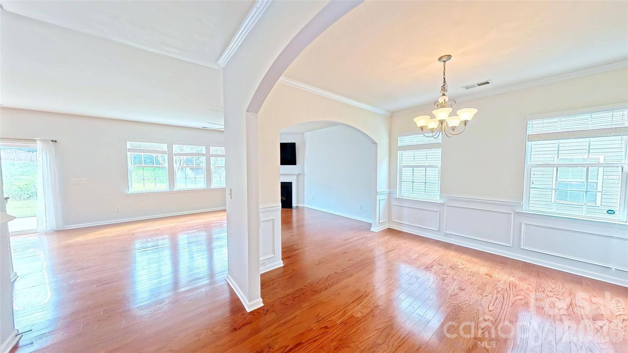 5918 Kelyn Hills DR, Charlotte, NC 28278