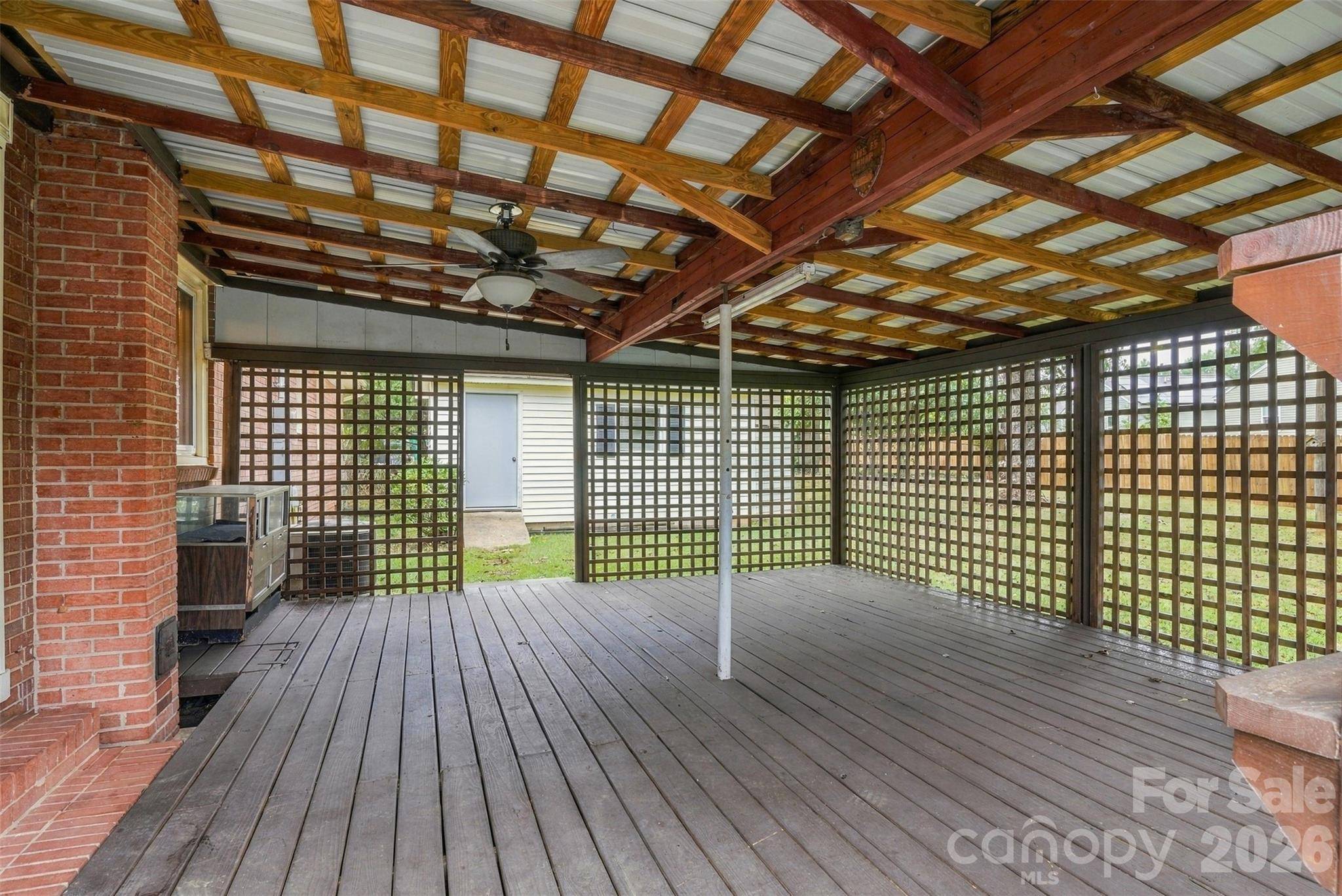 7033 Starvalley DR, Charlotte, NC 28210