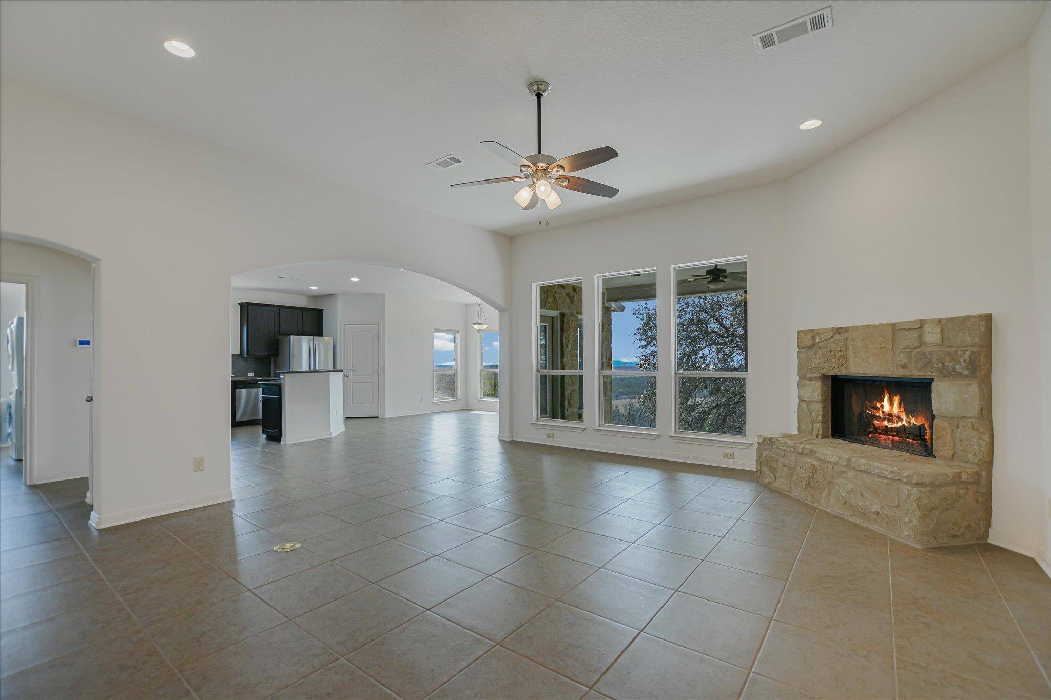 851 Stone Mountain DR, Marble Falls, TX 78654
