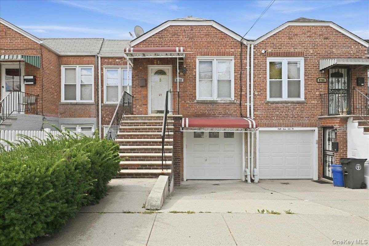 87-68 Little Neck Pkwy, Floral Park, NY 11001