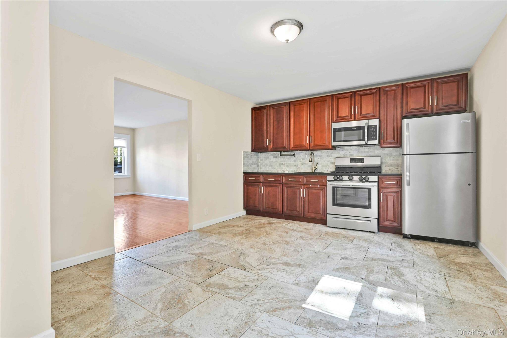 2135 24th ST, Astoria, NY 11105