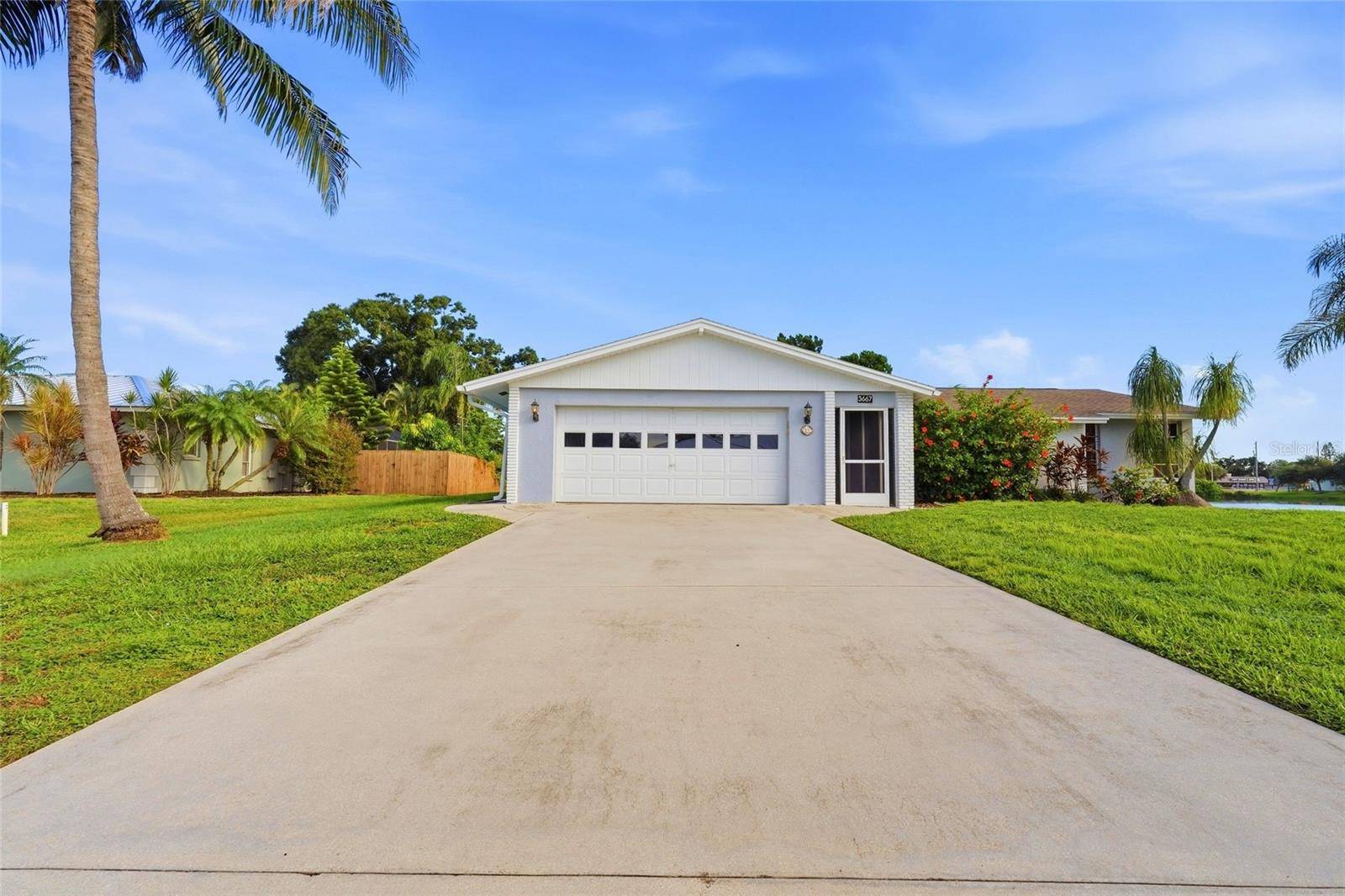 3667 CAROL LN, Sarasota, FL 34238