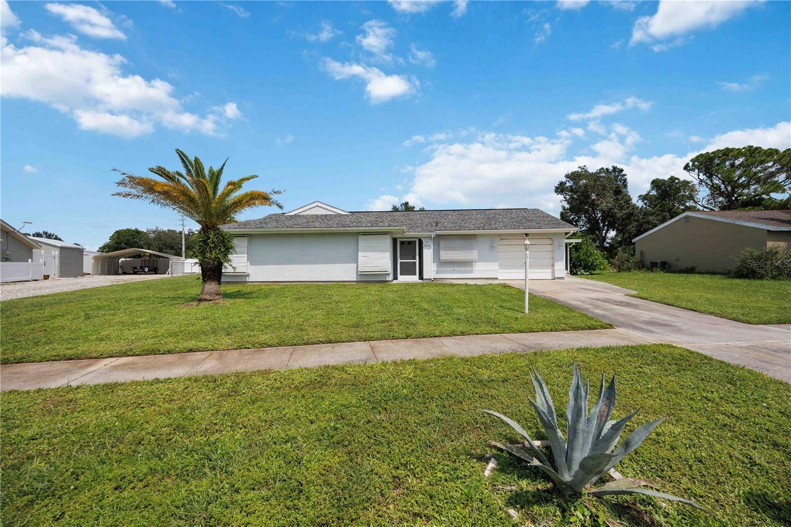 5858 KENWOOD DR, North Port, FL 34287
